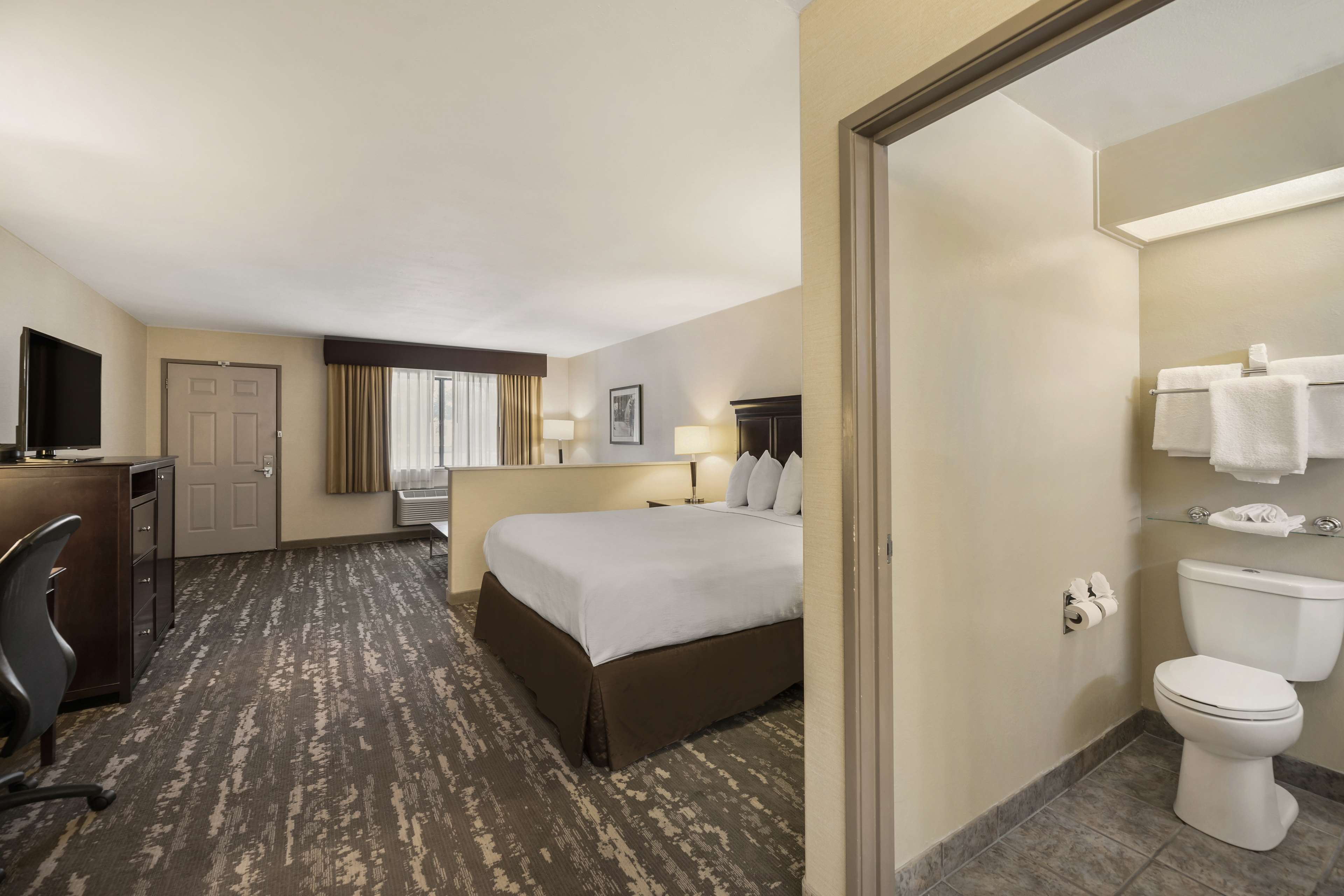 Best Western Plus Frontier Motel Best Western Plus Frontier Motel
