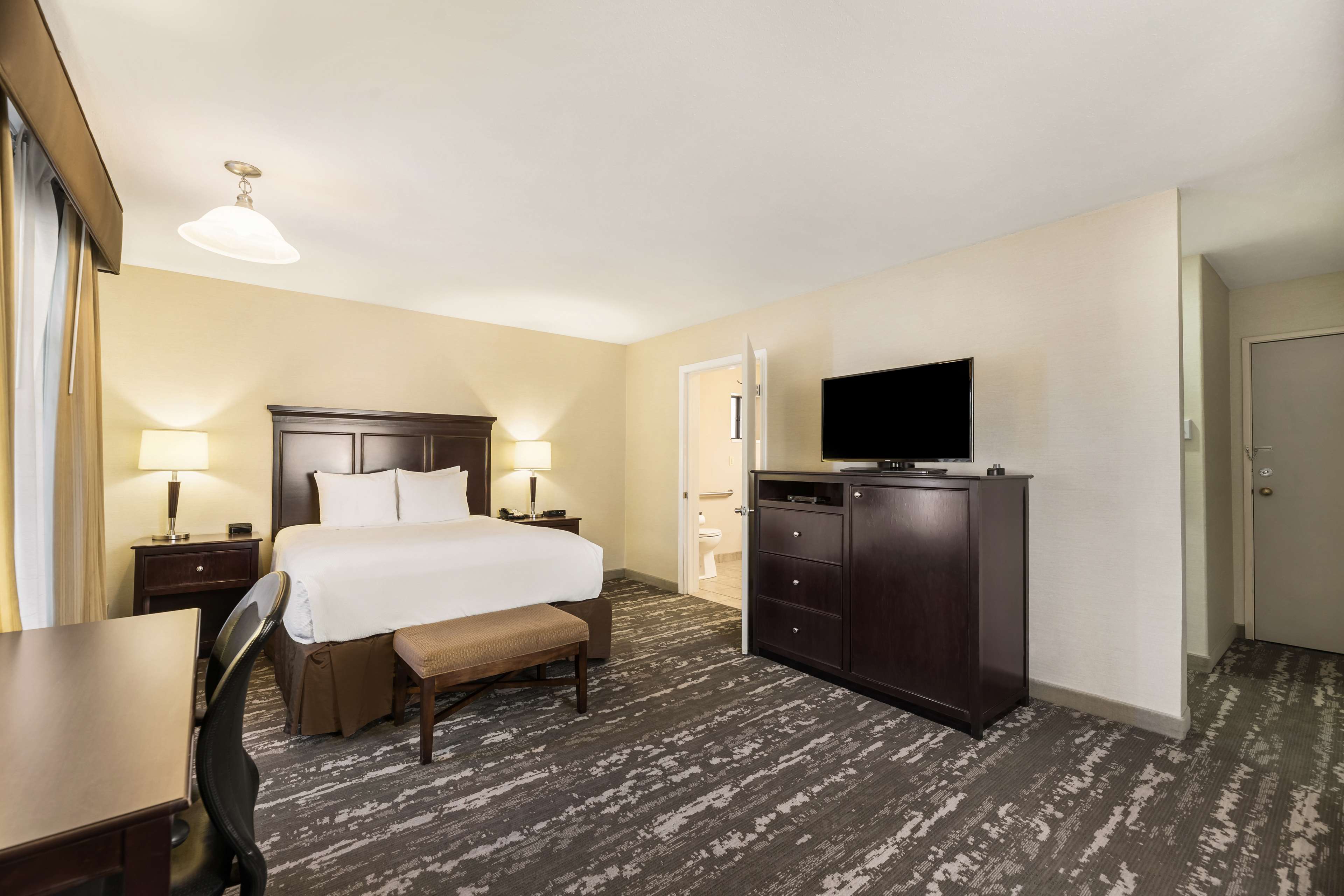 Best Western Plus Frontier Motel Best Western Plus Frontier Motel
