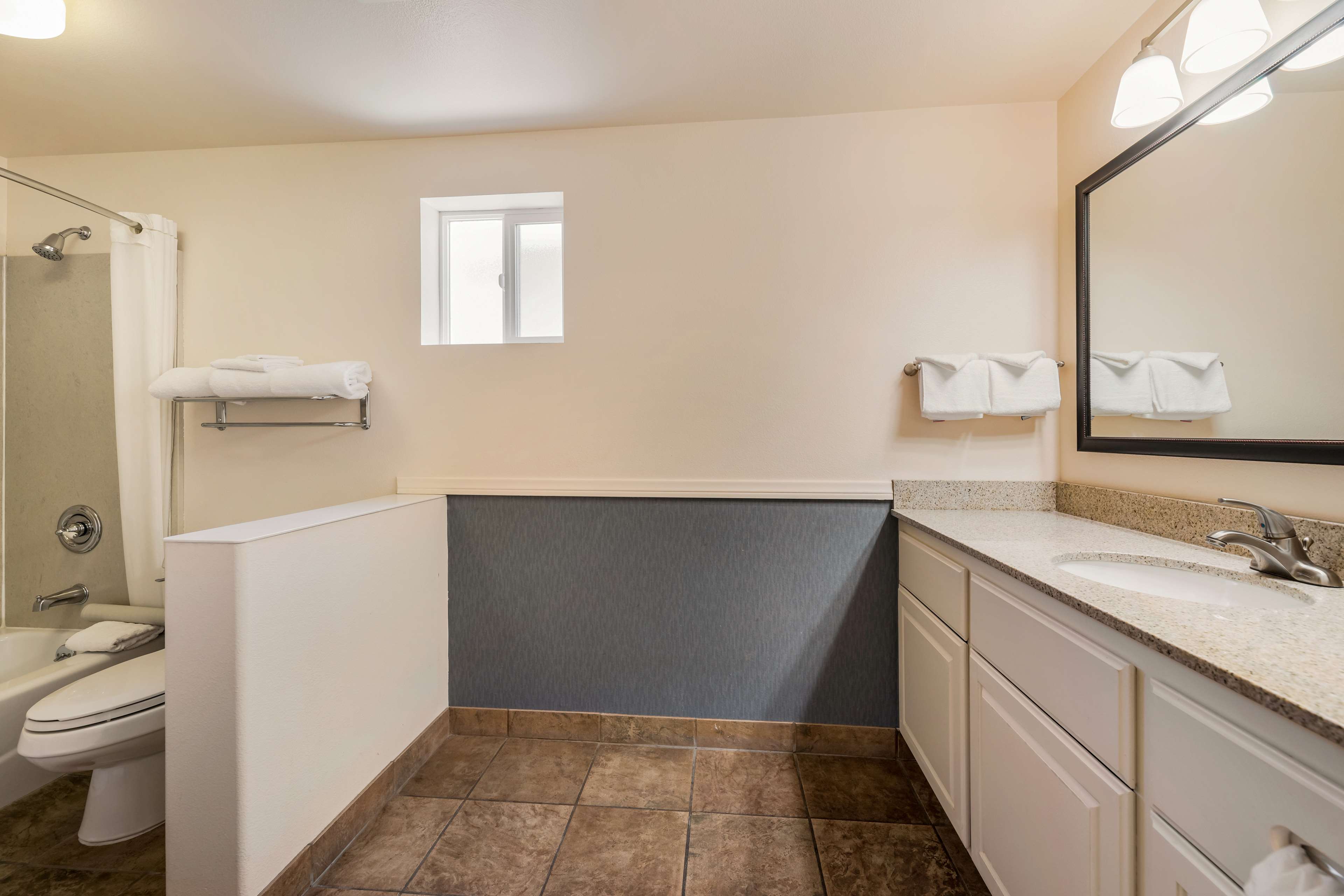 Best Western Plus Frontier Motel Best Western Plus Frontier Motel