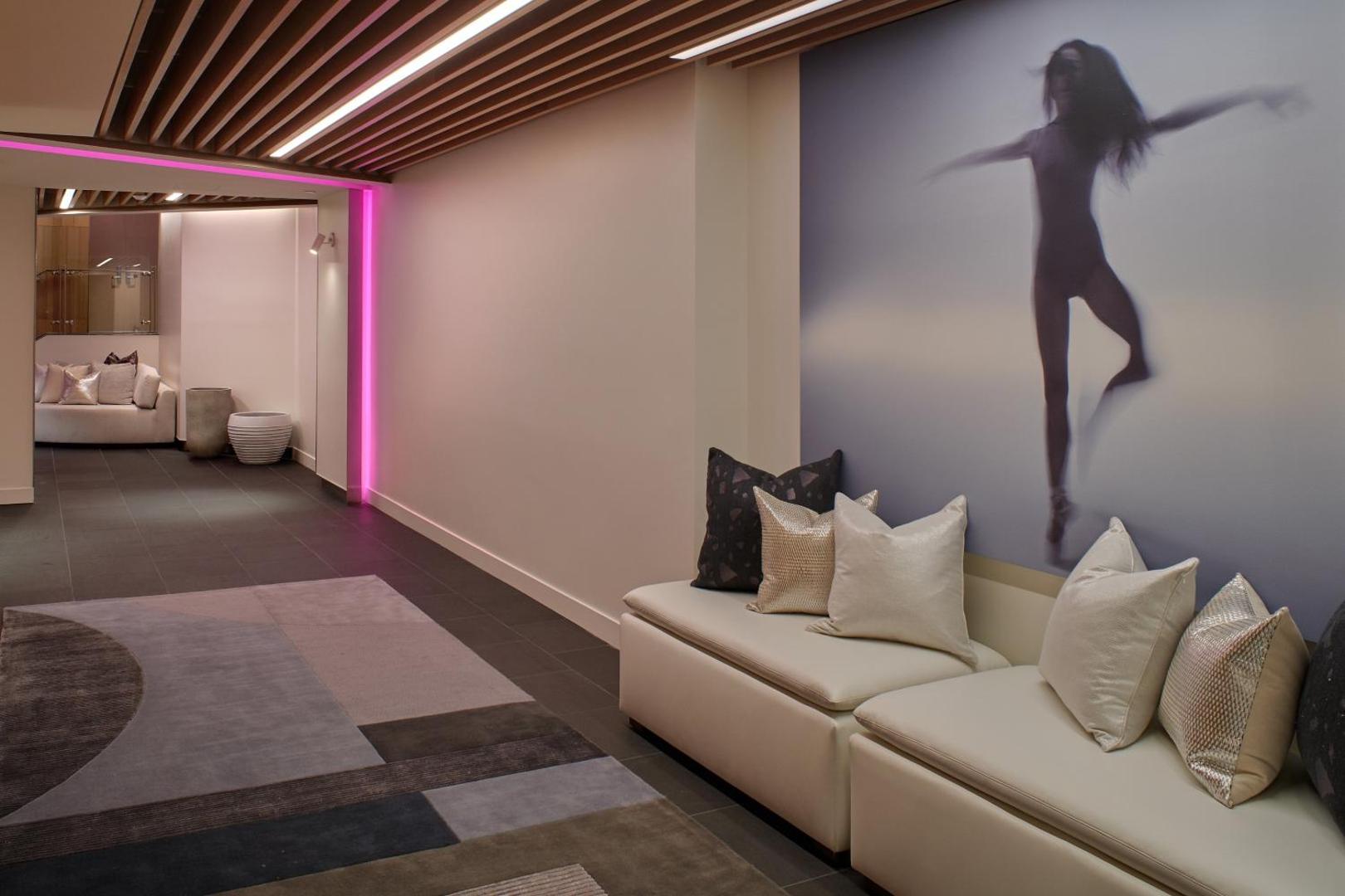 W Los Angeles West Beverly Hills