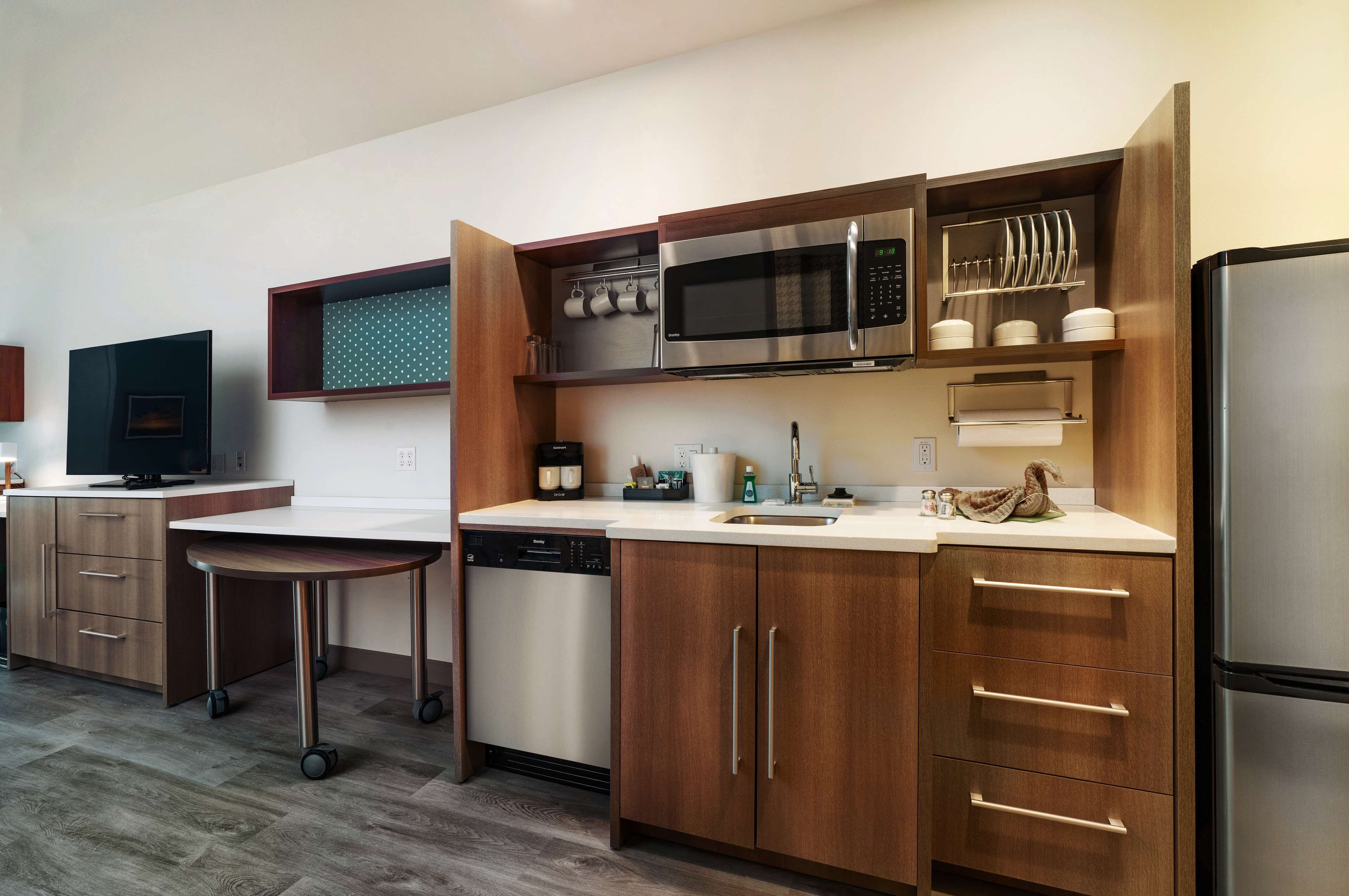 Home2 Suites by Hilton Riverside March Air Force Base Home2 Suites by Hilton Riverside March Air Force Base