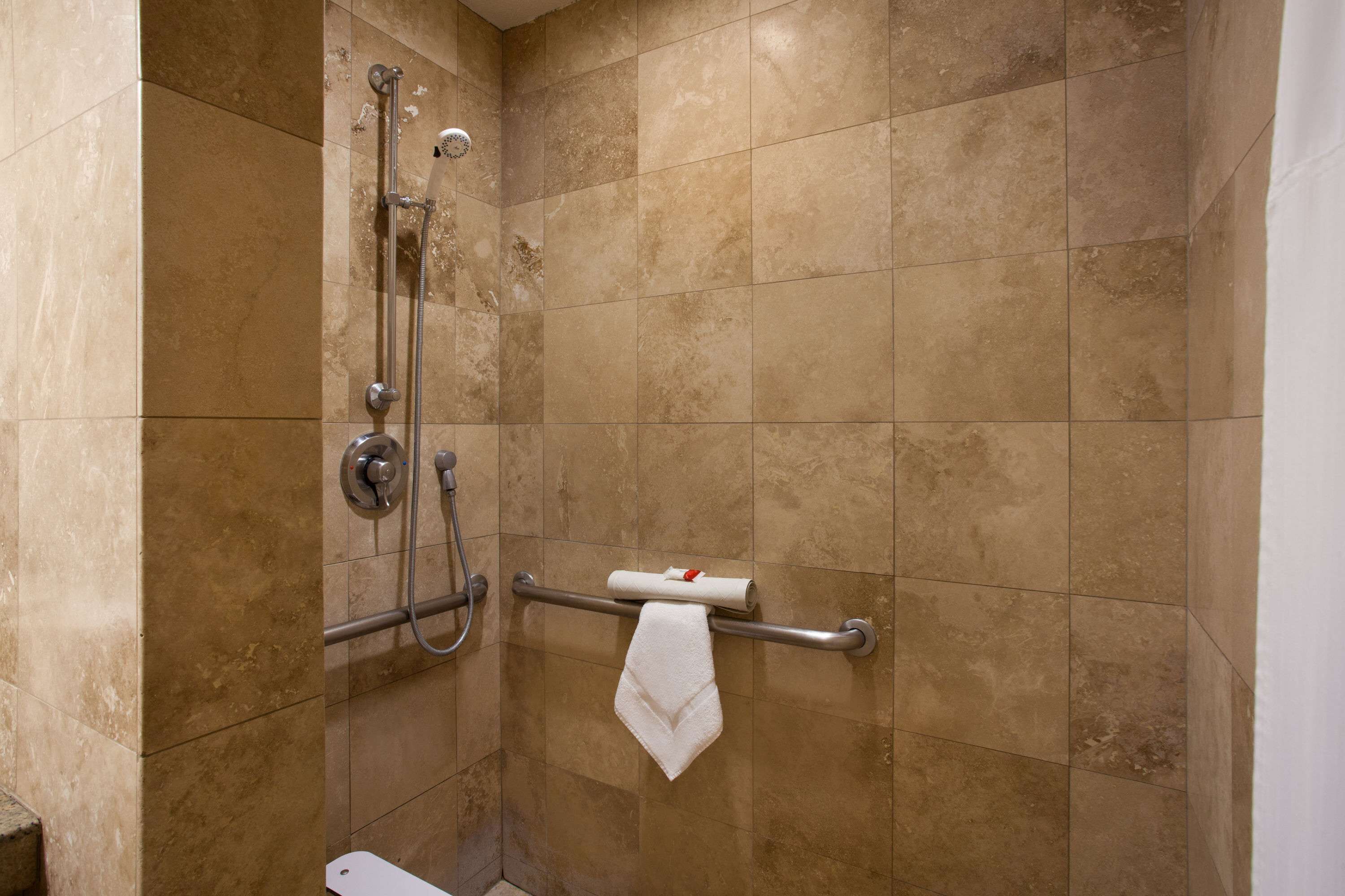 Days Inn by Wyndham San Diego Hotel Circle Days Inn by Wyndham San Diego Hotel Circle