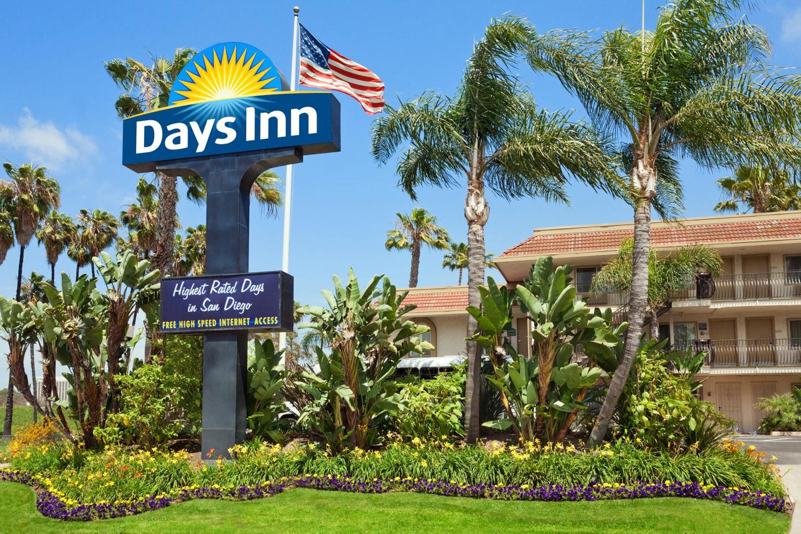 Days Inn by Wyndham San Diego Hotel Circle Days Inn by Wyndham San Diego Hotel Circle