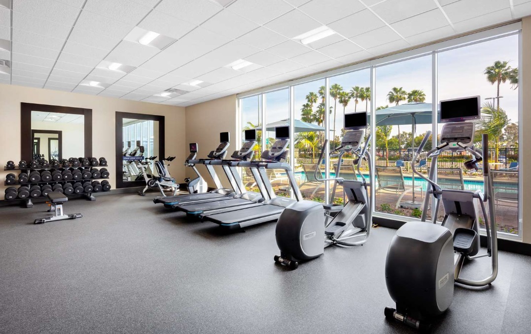 Hampton Inn & Suites San Diego Airport Liberty Station Hampton Inn & Suites San Diego Airport Liberty Station