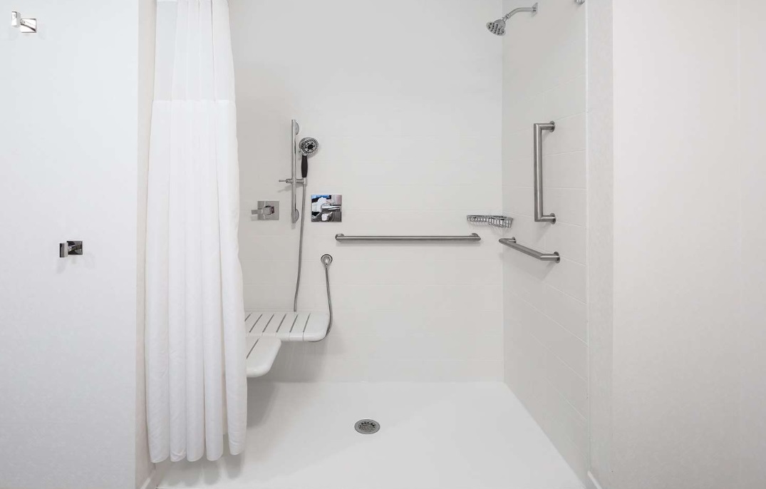 Hampton Inn & Suites San Diego Airport Liberty Station Hampton Inn & Suites San Diego Airport Liberty Station