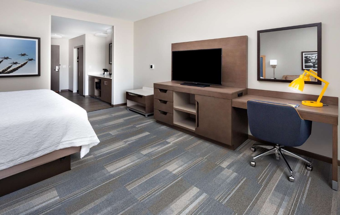 Hampton Inn & Suites San Diego Airport Liberty Station Hampton Inn & Suites San Diego Airport Liberty Station