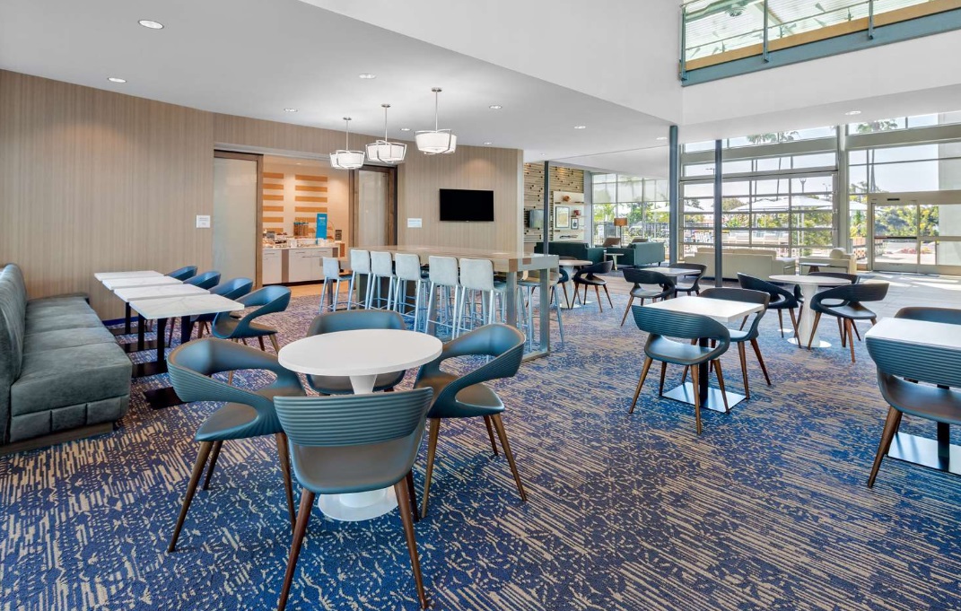 Hampton Inn & Suites San Diego Airport Liberty Station Hampton Inn & Suites San Diego Airport Liberty Station