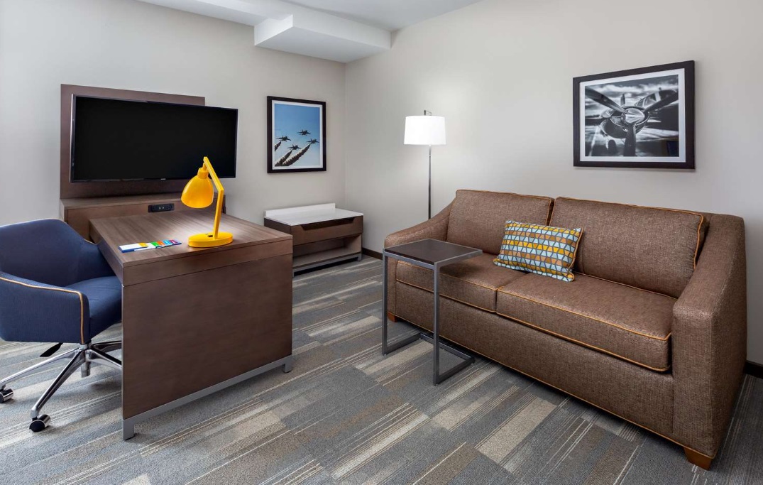 Hampton Inn & Suites San Diego Airport Liberty Station Hampton Inn & Suites San Diego Airport Liberty Station