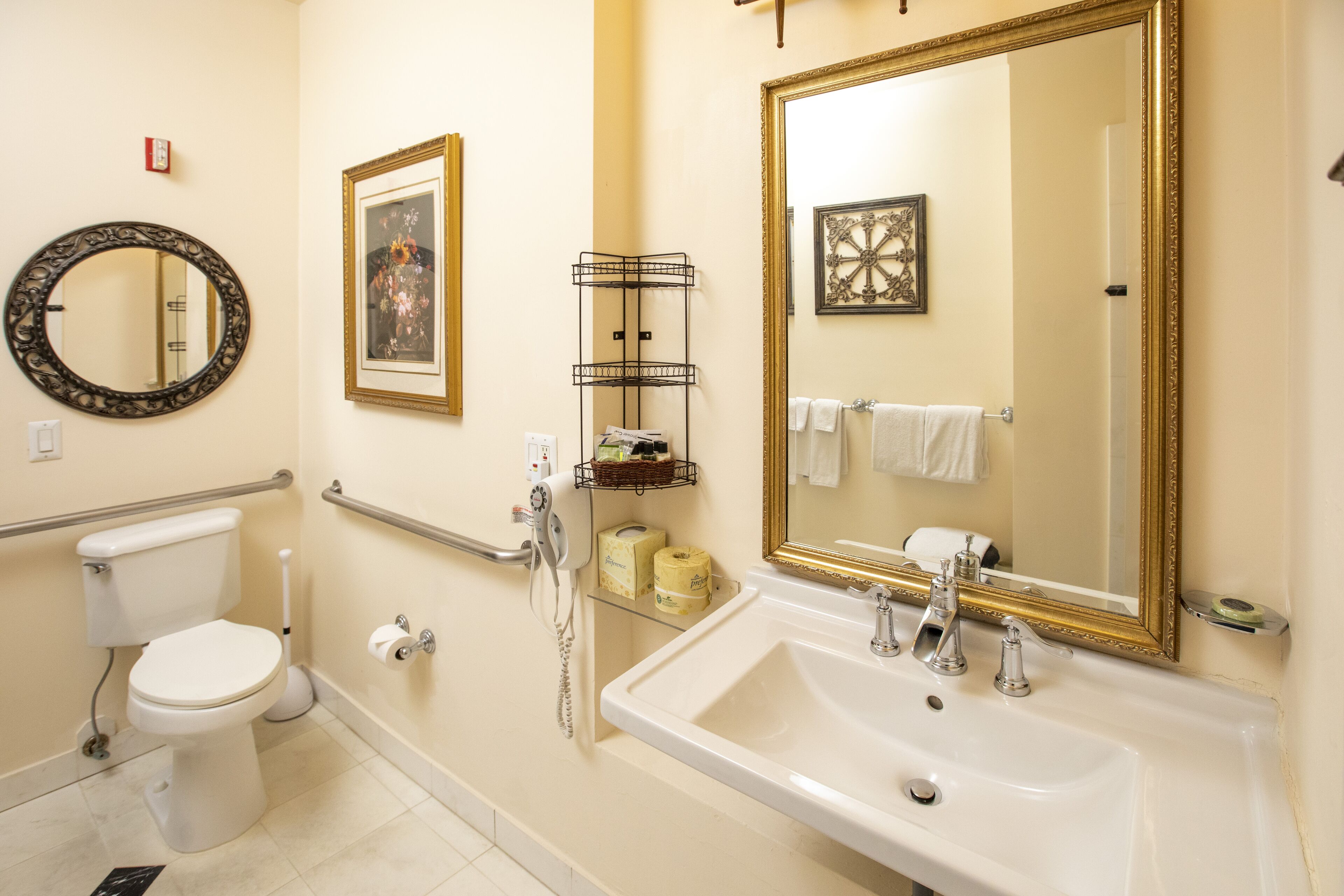 Washington Square Inn Washington Square Inn
