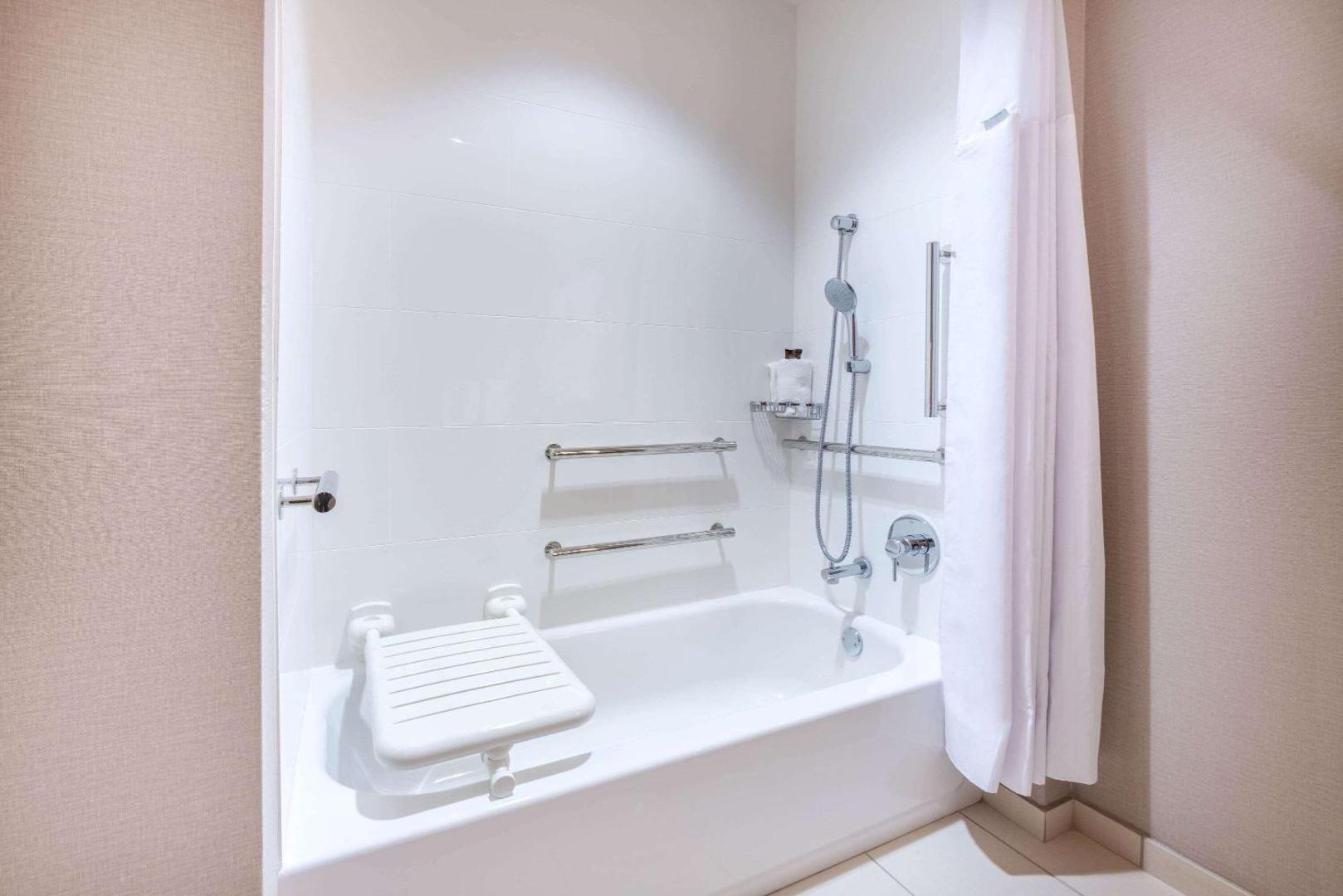 Hampton Inn San Jose Cherry Ave Hampton Inn San Jose Cherry Ave