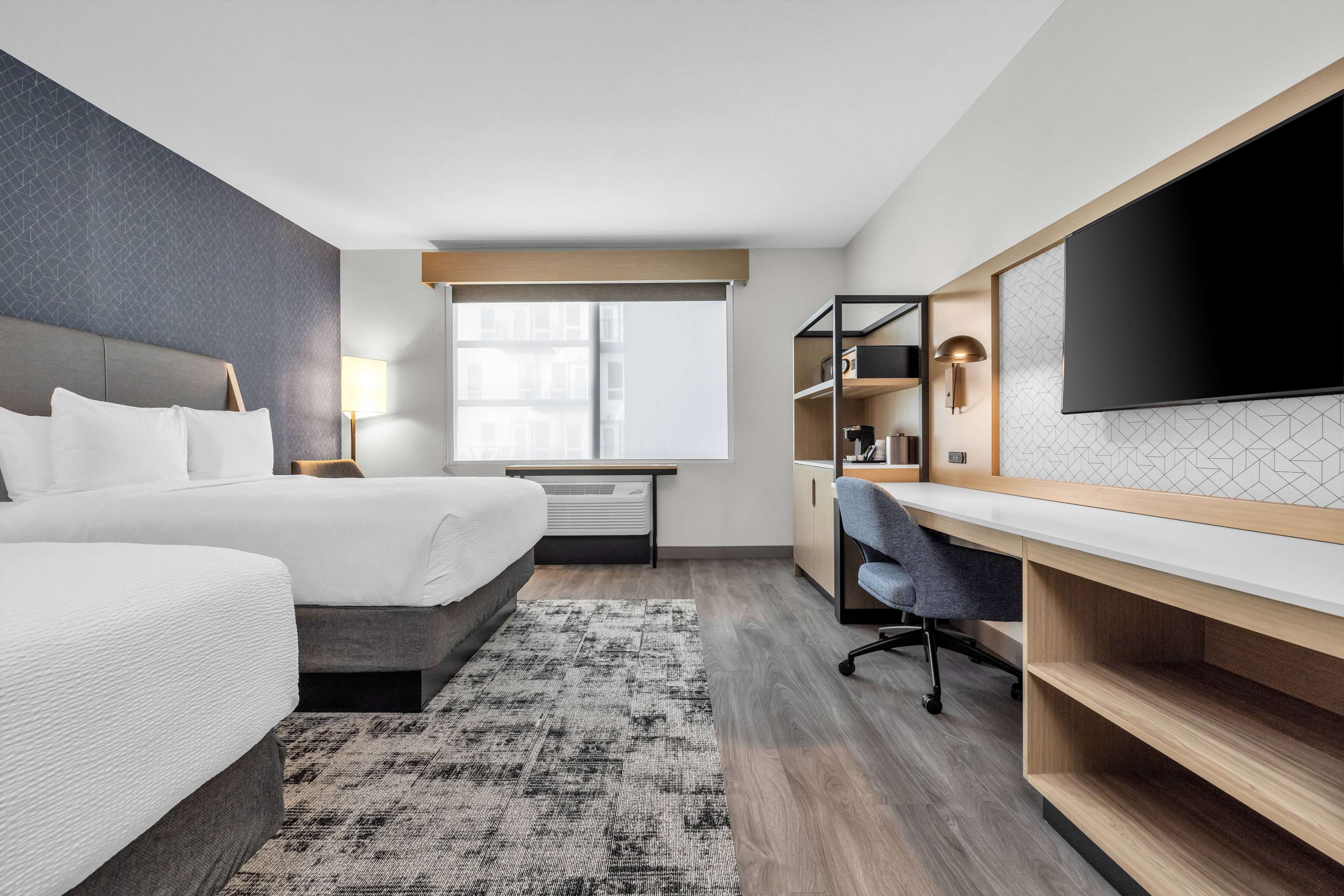 La Quinta Inn & Suites by Wyndham San Jose Airport-Downtown La Quinta Inn & Suites by Wyndham San Jose Airport-Downtown