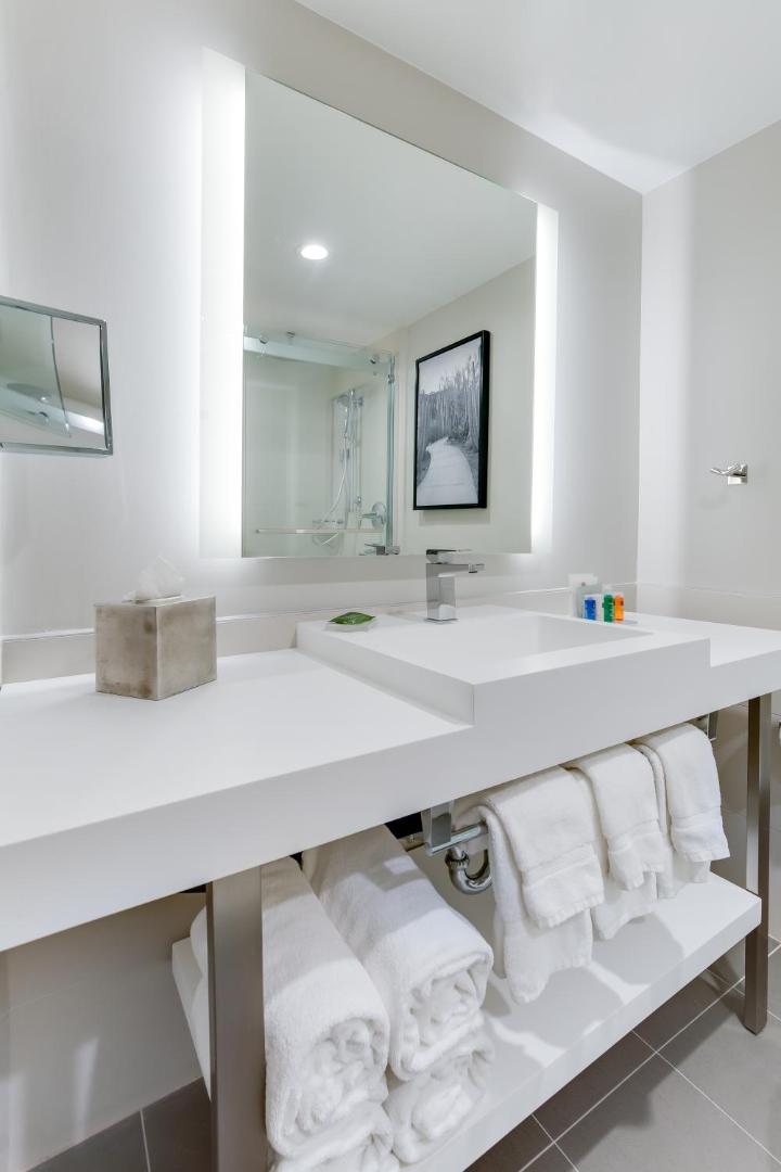 Radisson Hotel Sunnyvale – Silicon Valley Radisson Hotel Sunnyvale – Silicon Valley