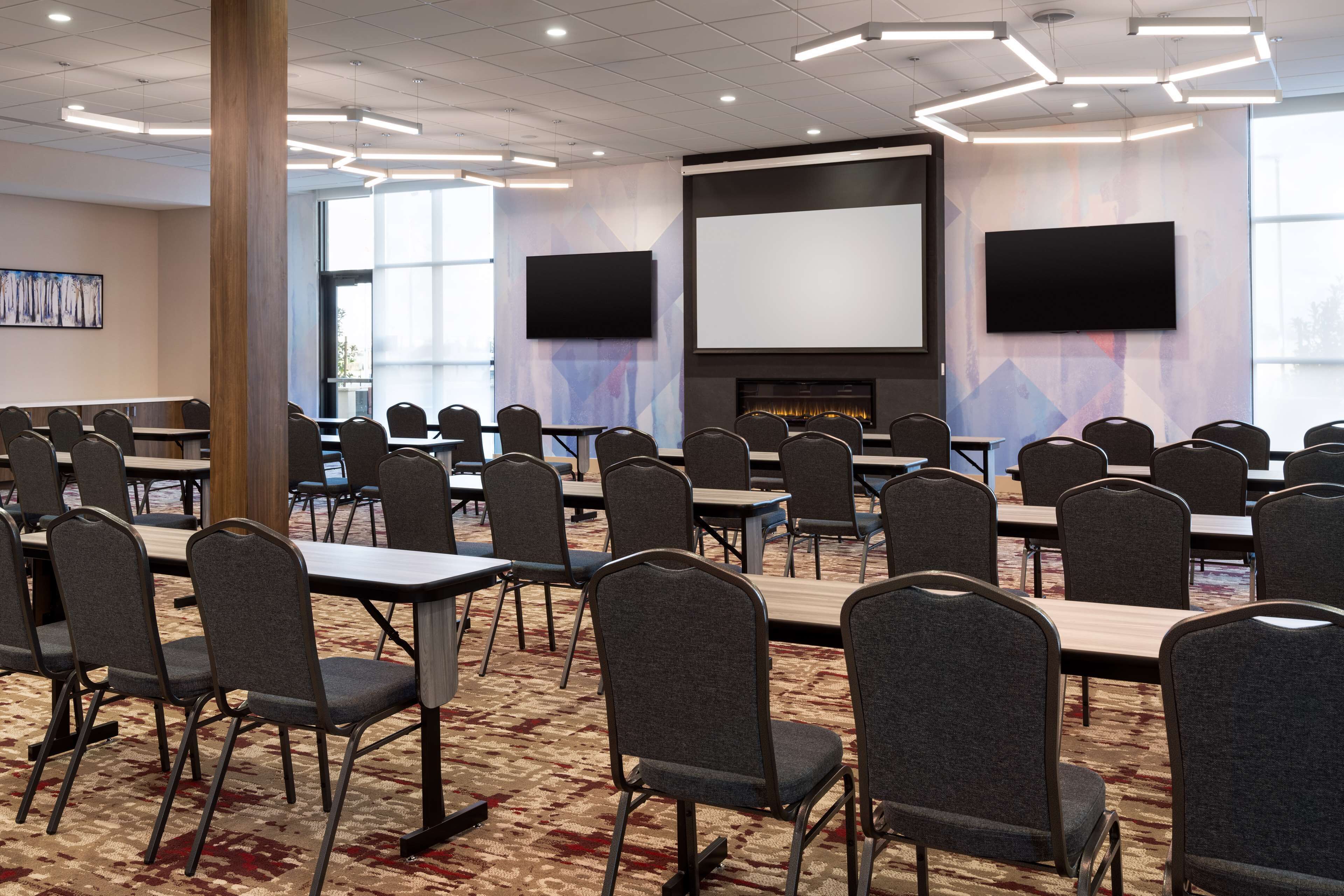 Hilton Garden Inn Visalia Hilton Garden Inn Visalia