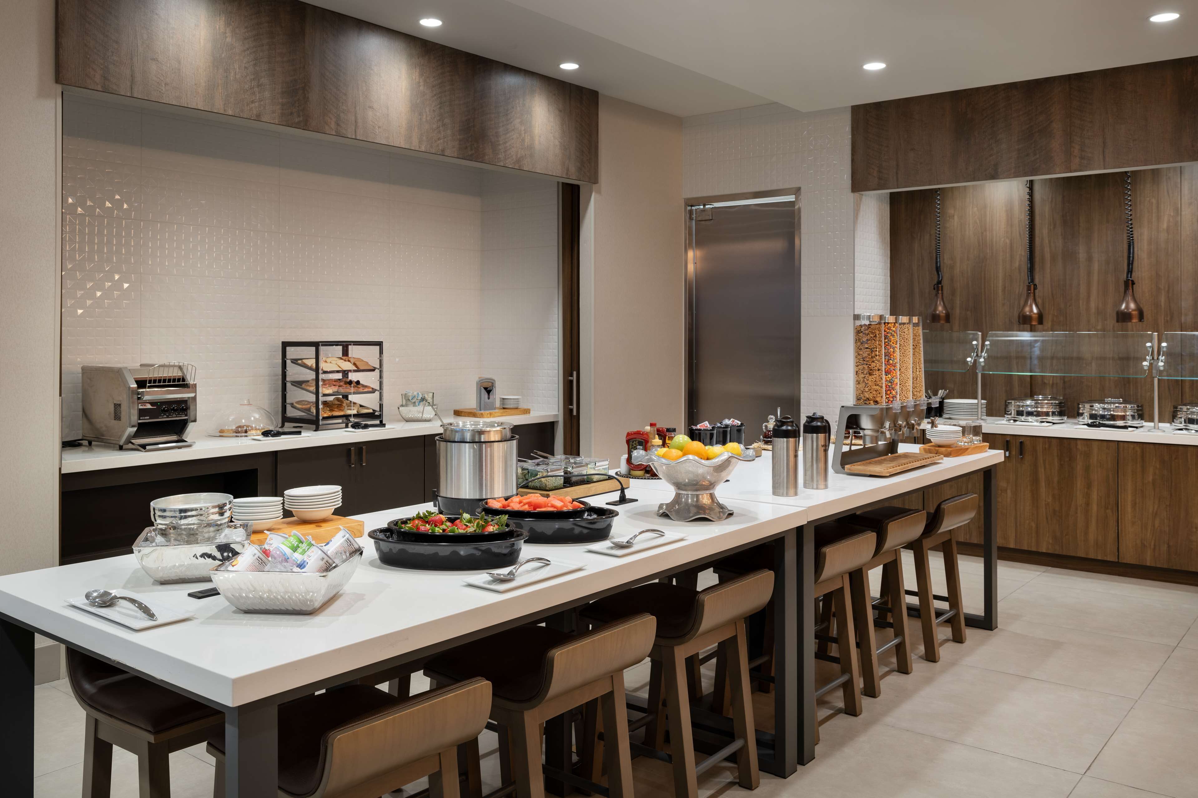 Hilton Garden Inn Visalia Hilton Garden Inn Visalia