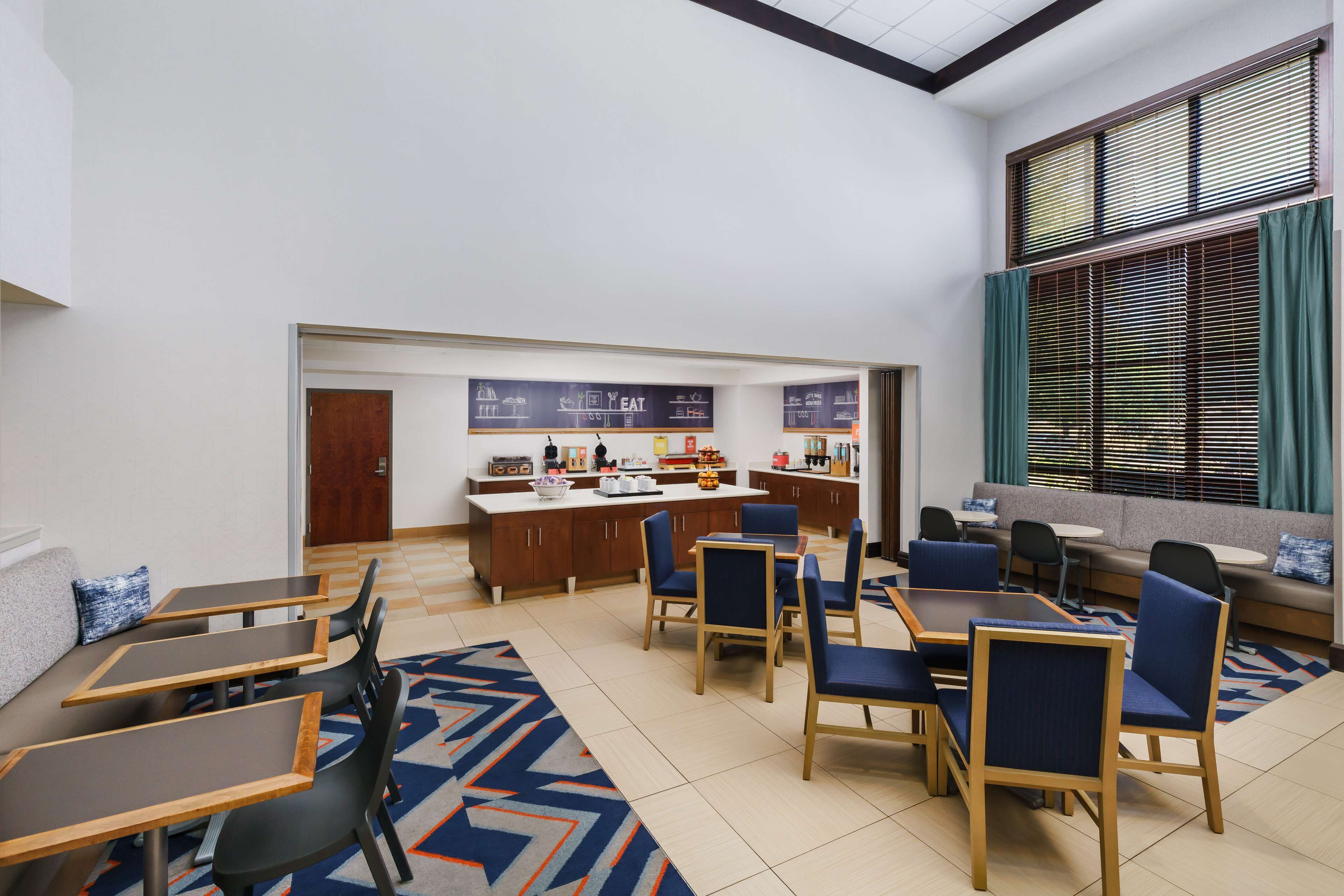Hampton Inn & Suites West Sacramento Hampton Inn & Suites West Sacramento