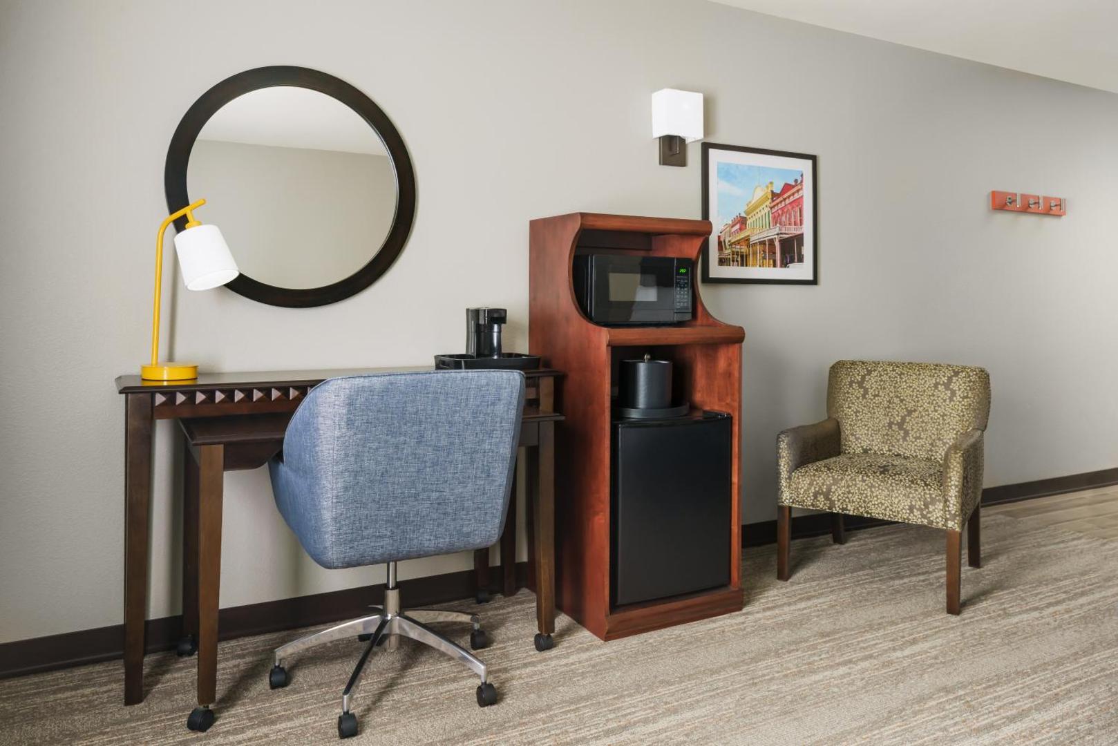Hampton Inn & Suites West Sacramento Hampton Inn & Suites West Sacramento