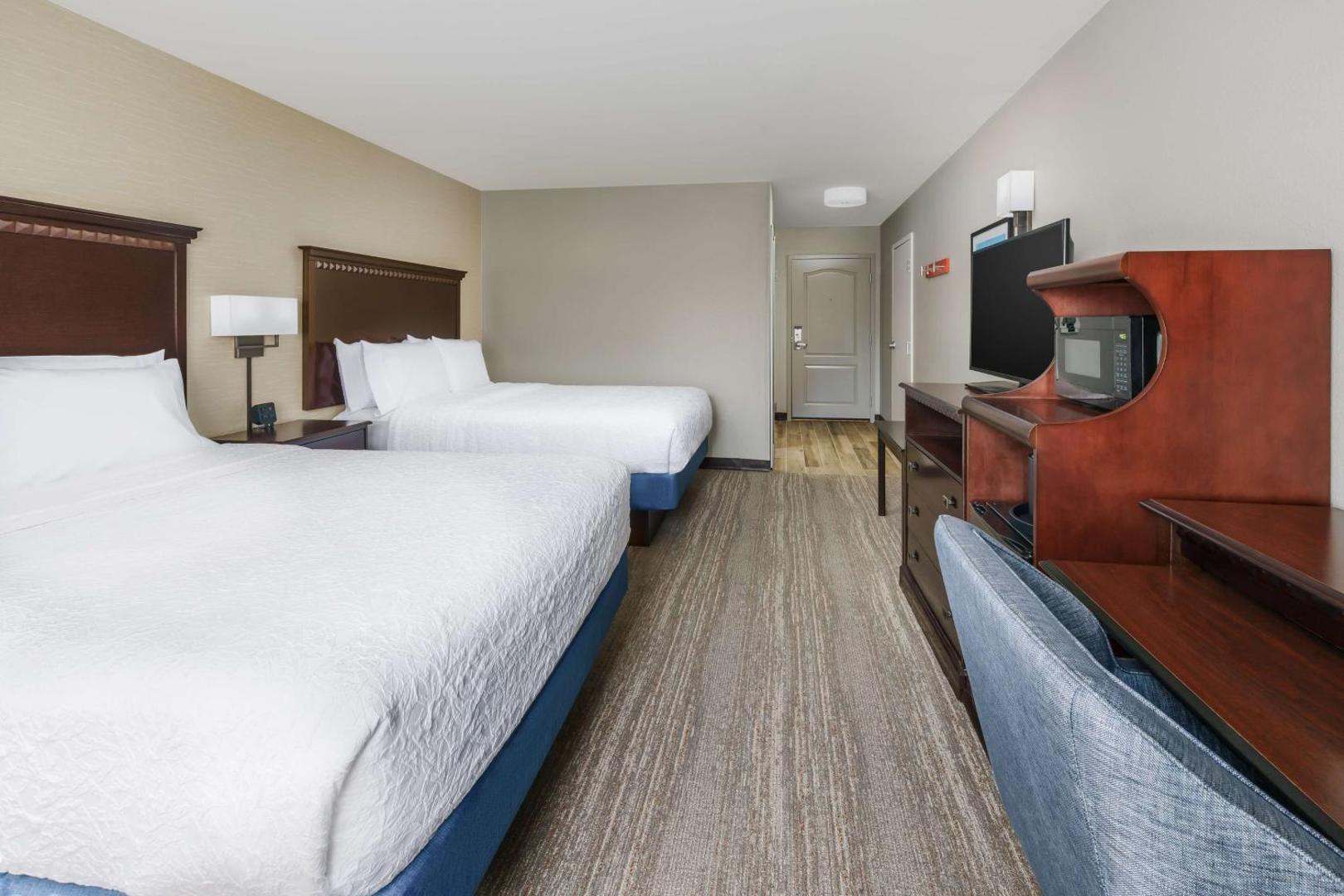 Hampton Inn & Suites West Sacramento Hampton Inn & Suites West Sacramento