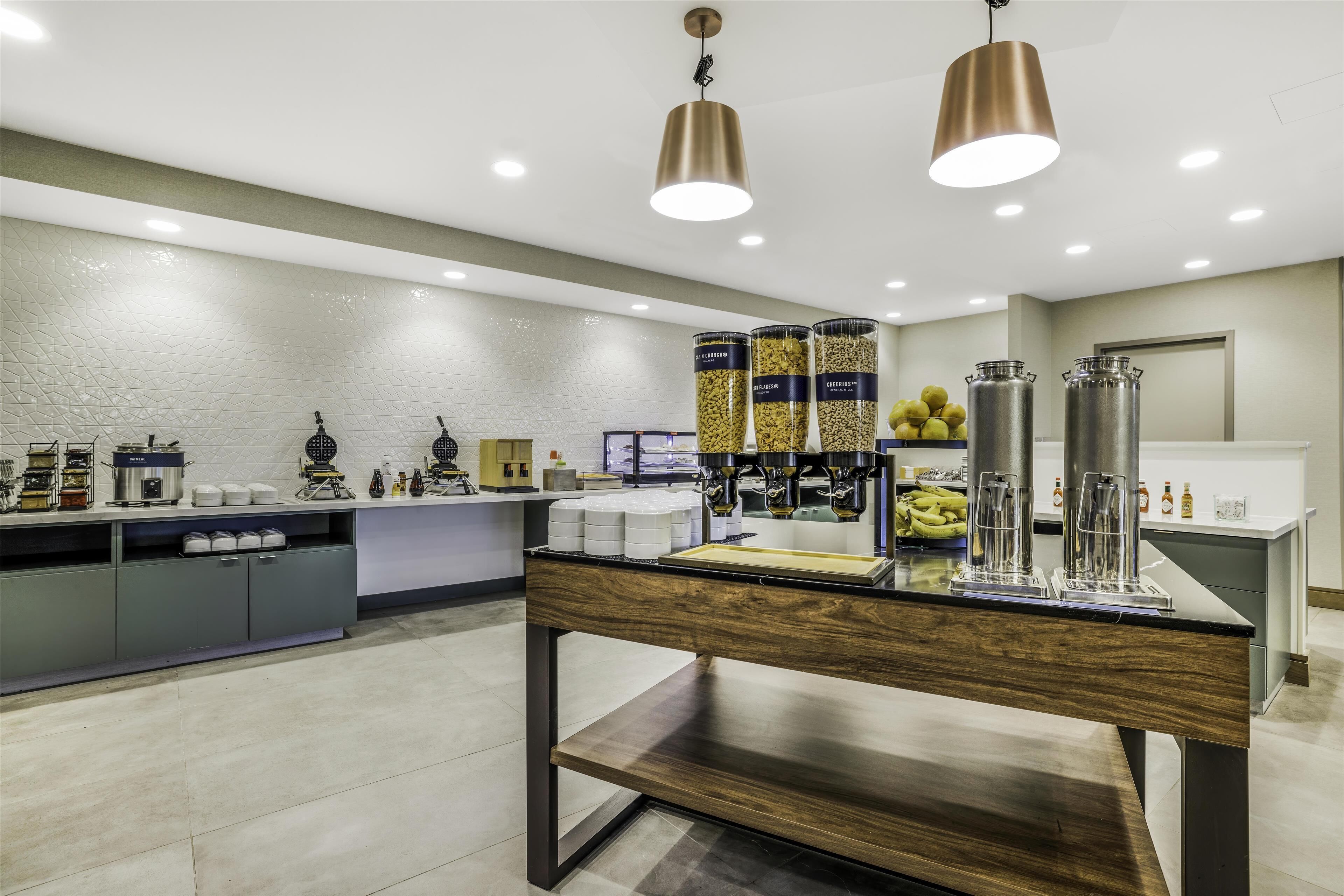 Home2 Suites by Hilton Aurora Medical Center Denver