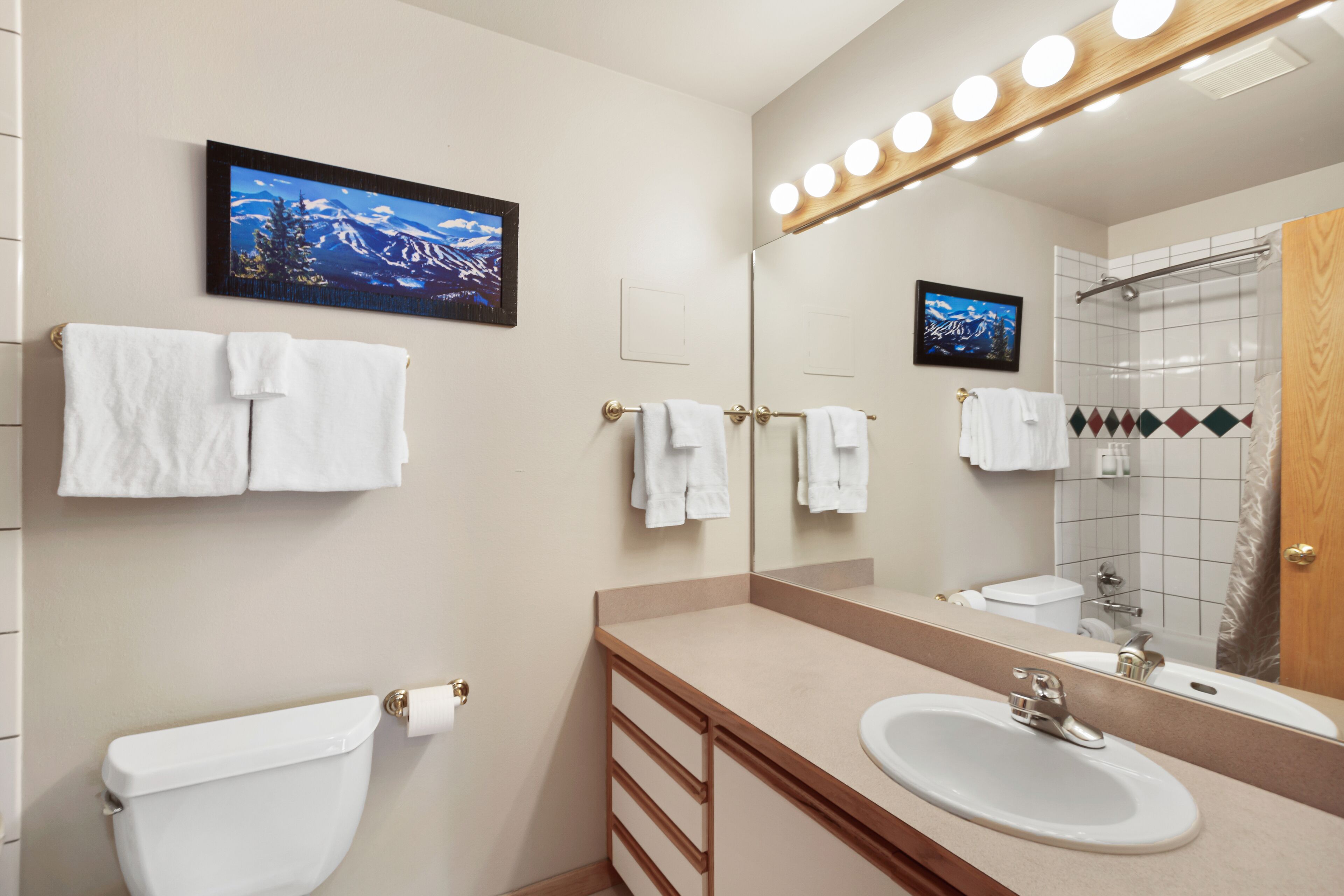 Gold Point Resort by Vacatia Gold Point Resort by Vacatia