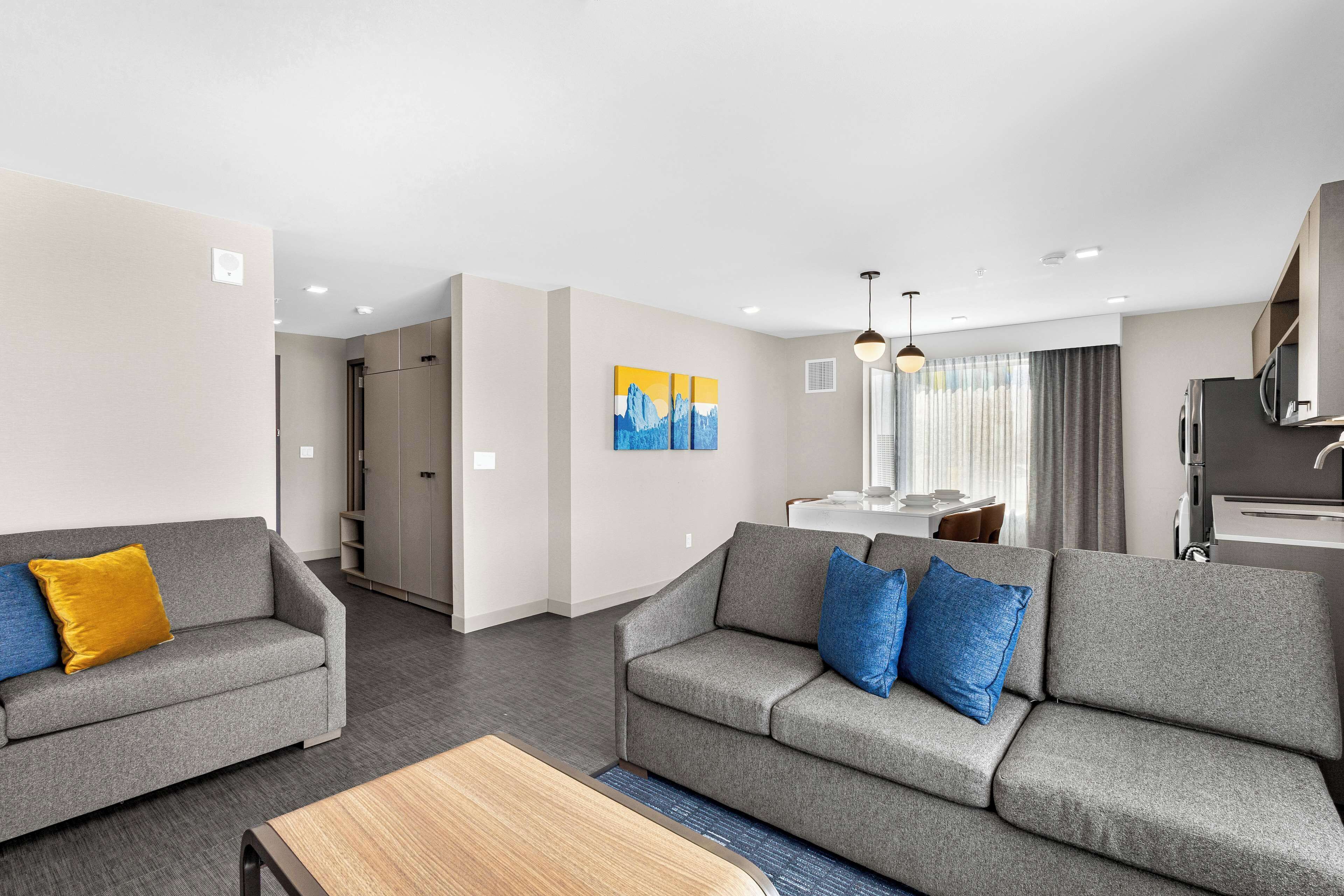 Homewood Suites by Hilton Colorado Springs Airport