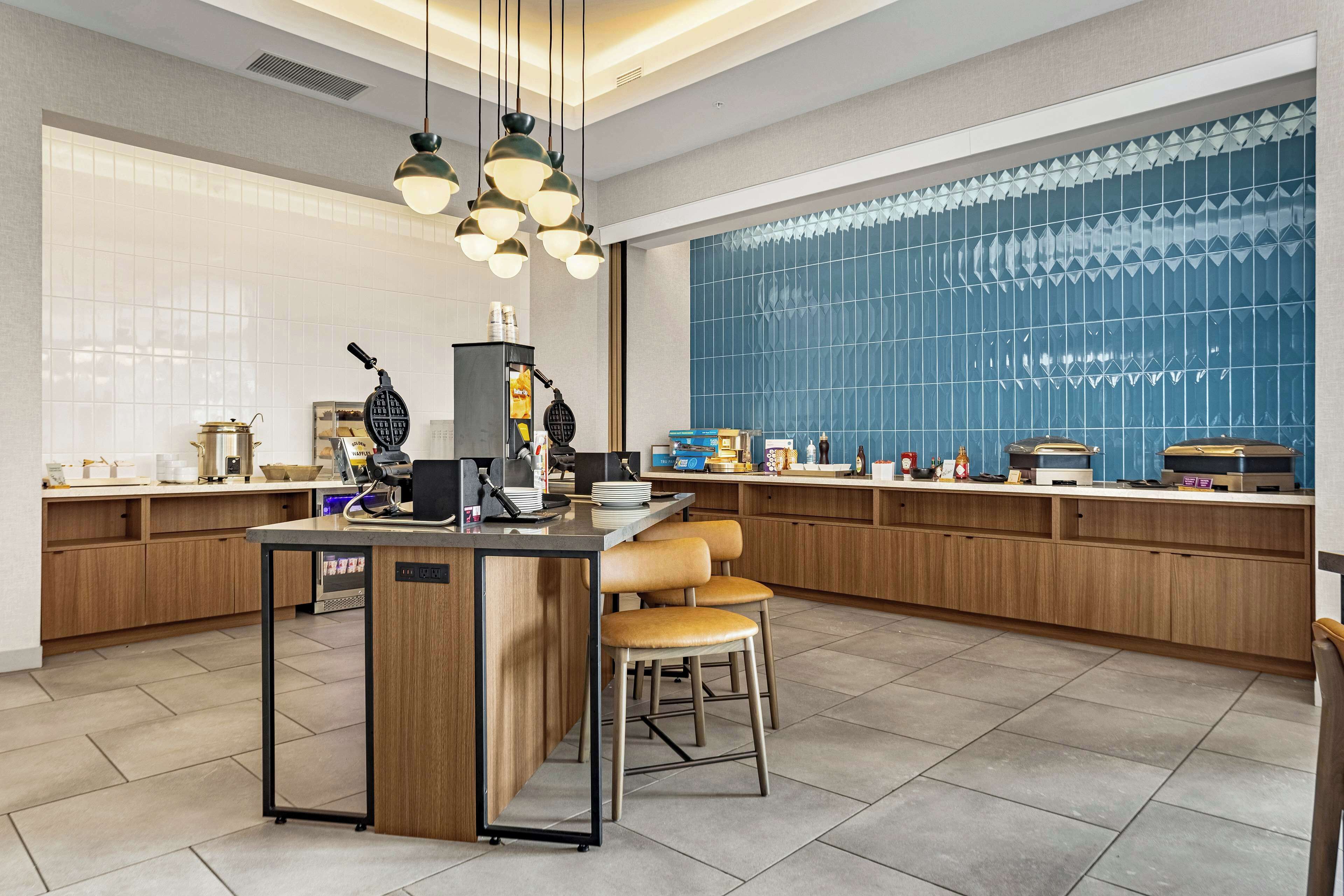 Homewood Suites by Hilton Colorado Springs Airport