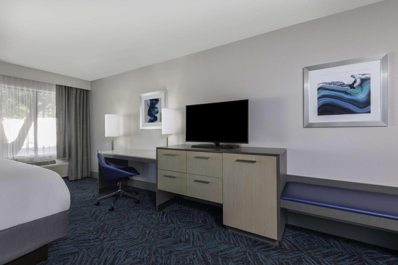 Radisson Colorado Springs Airport Radisson Colorado Springs Airport