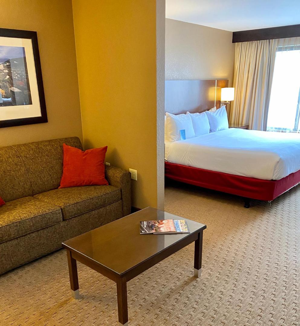Radisson Colorado Springs Airport Radisson Colorado Springs Airport