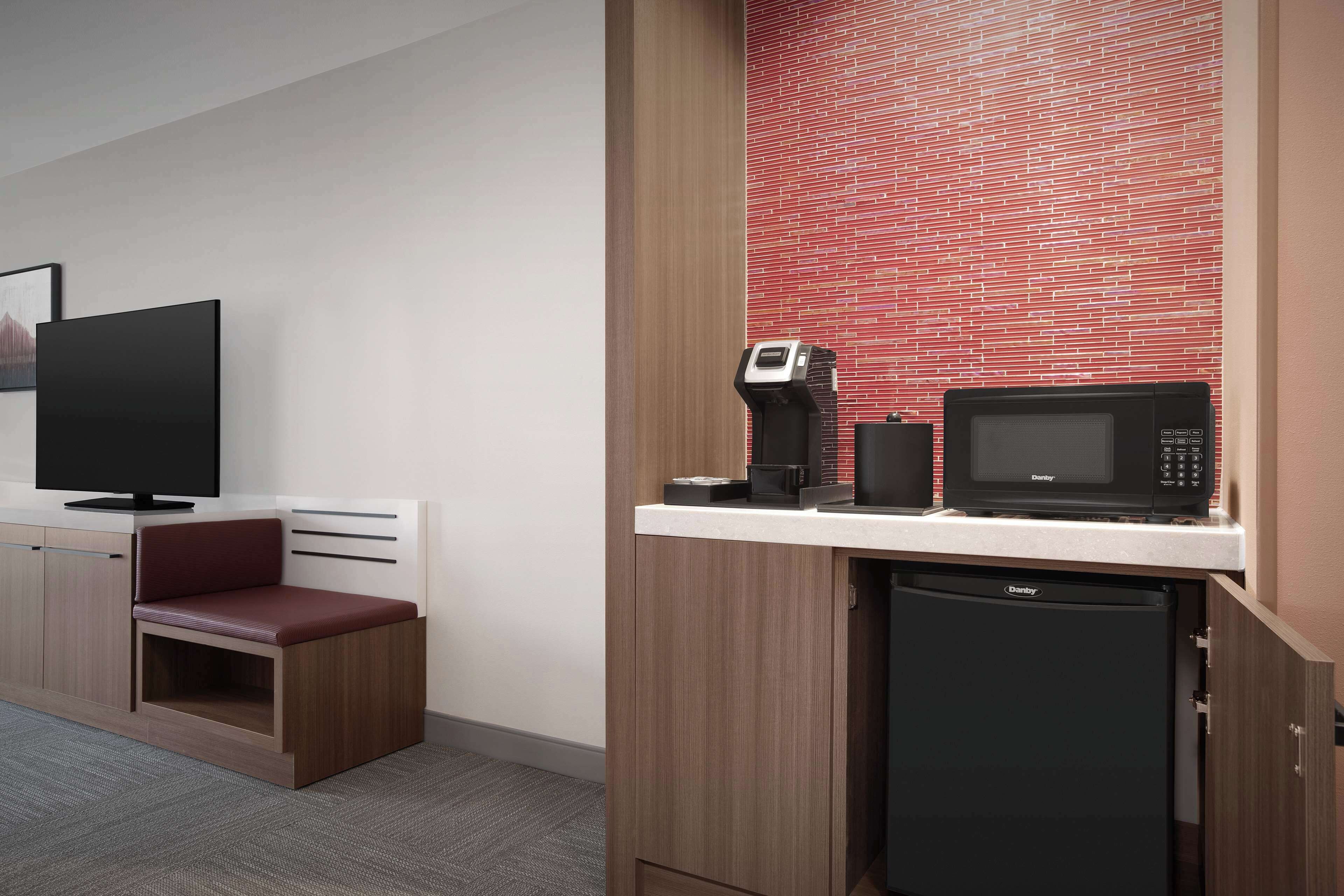 Hilton Garden Inn Denver Airport Tower Road Hilton Garden Inn Denver Airport Tower Road