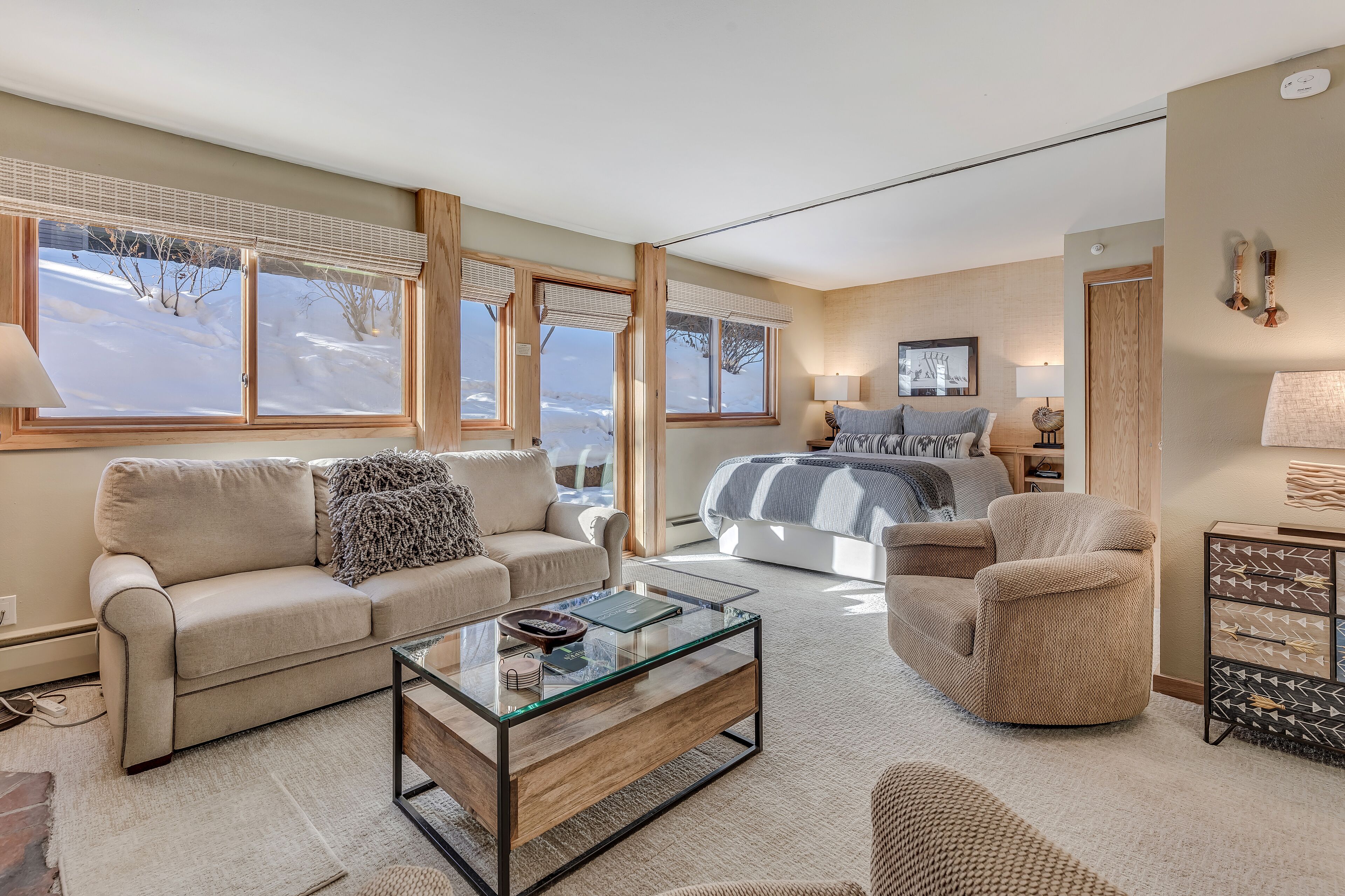 Laurelwood Condominiums Laurelwood Condominiums