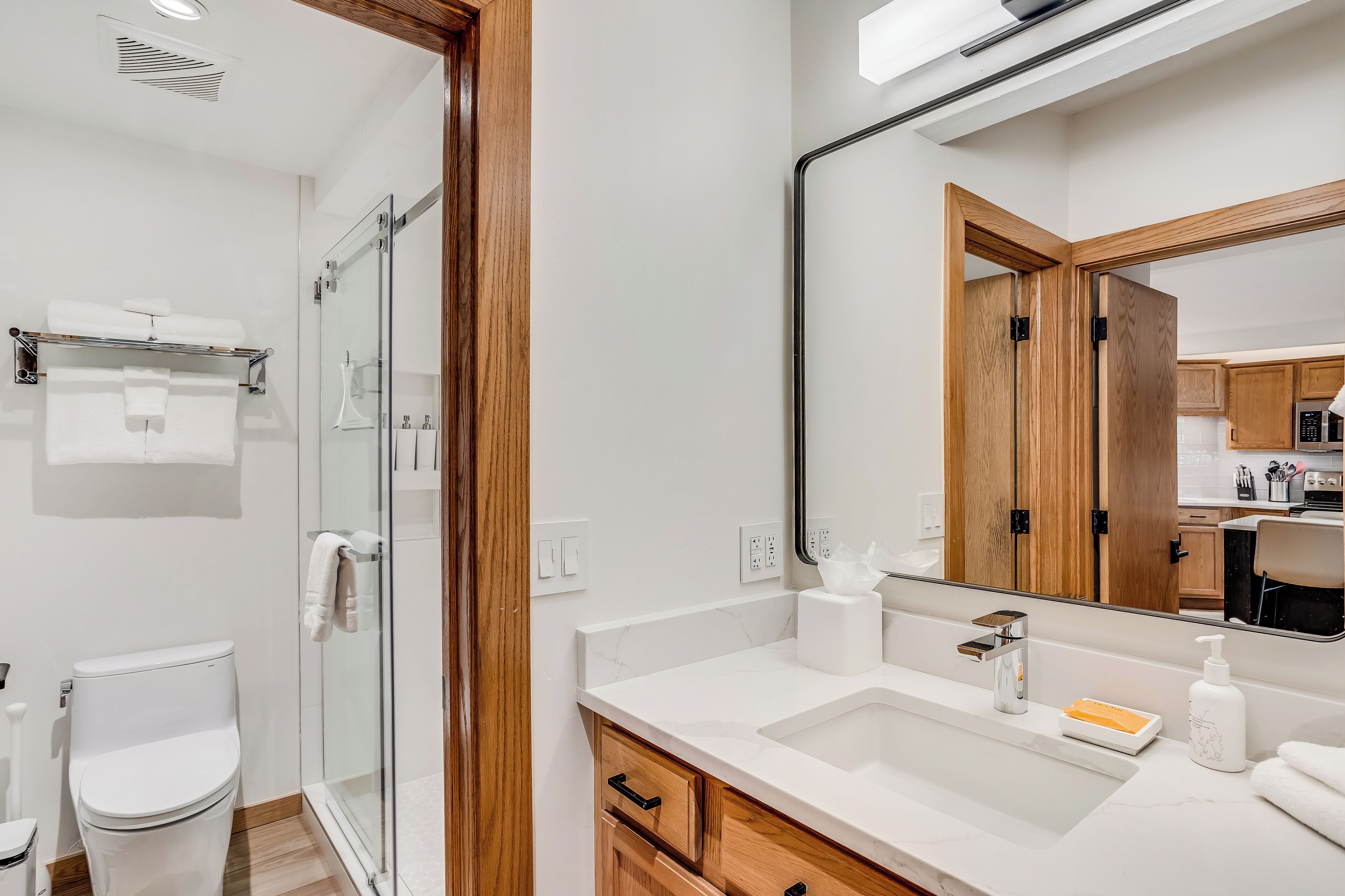 Laurelwood Condominiums Laurelwood Condominiums