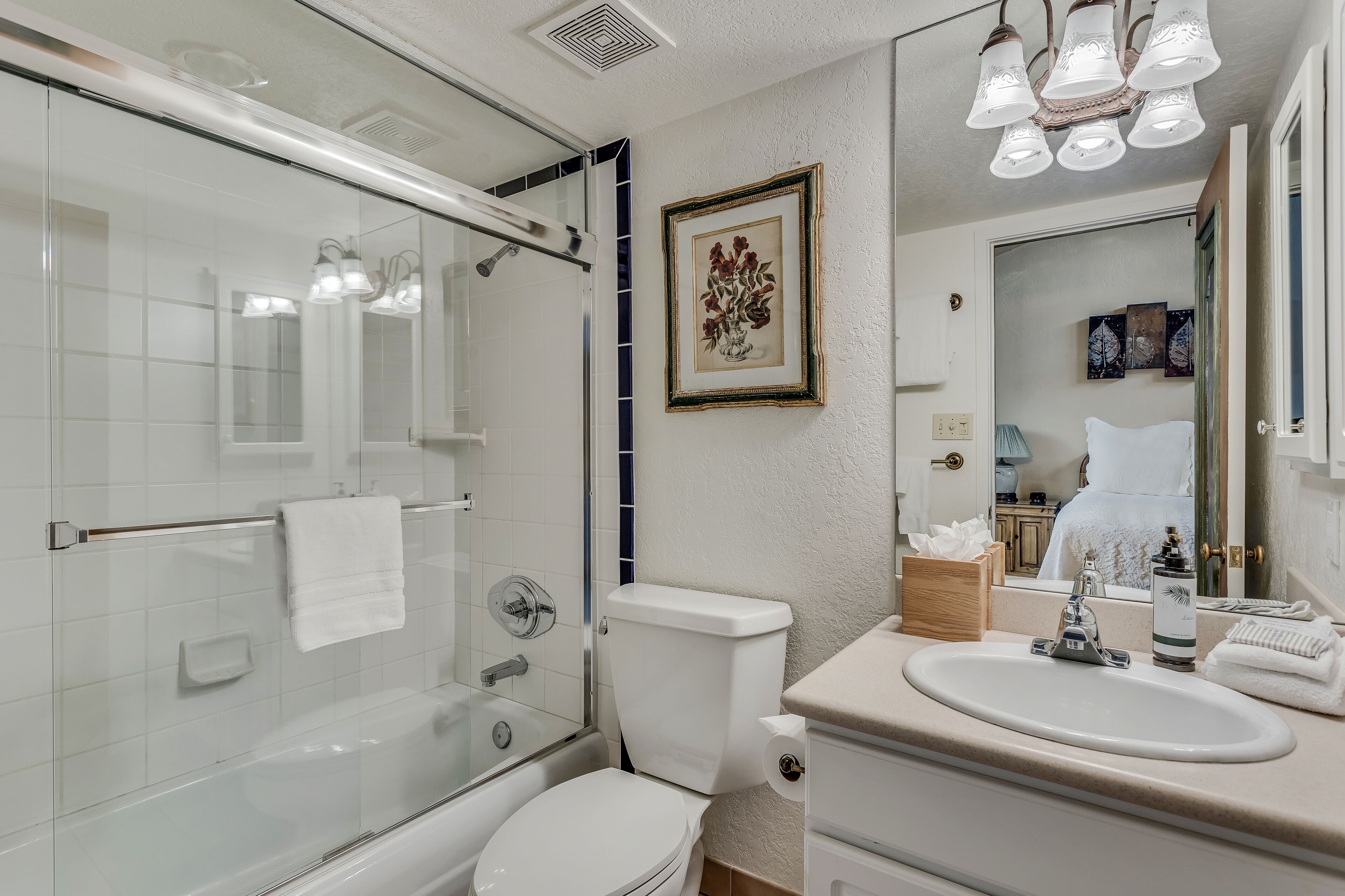 Laurelwood Condominiums Laurelwood Condominiums