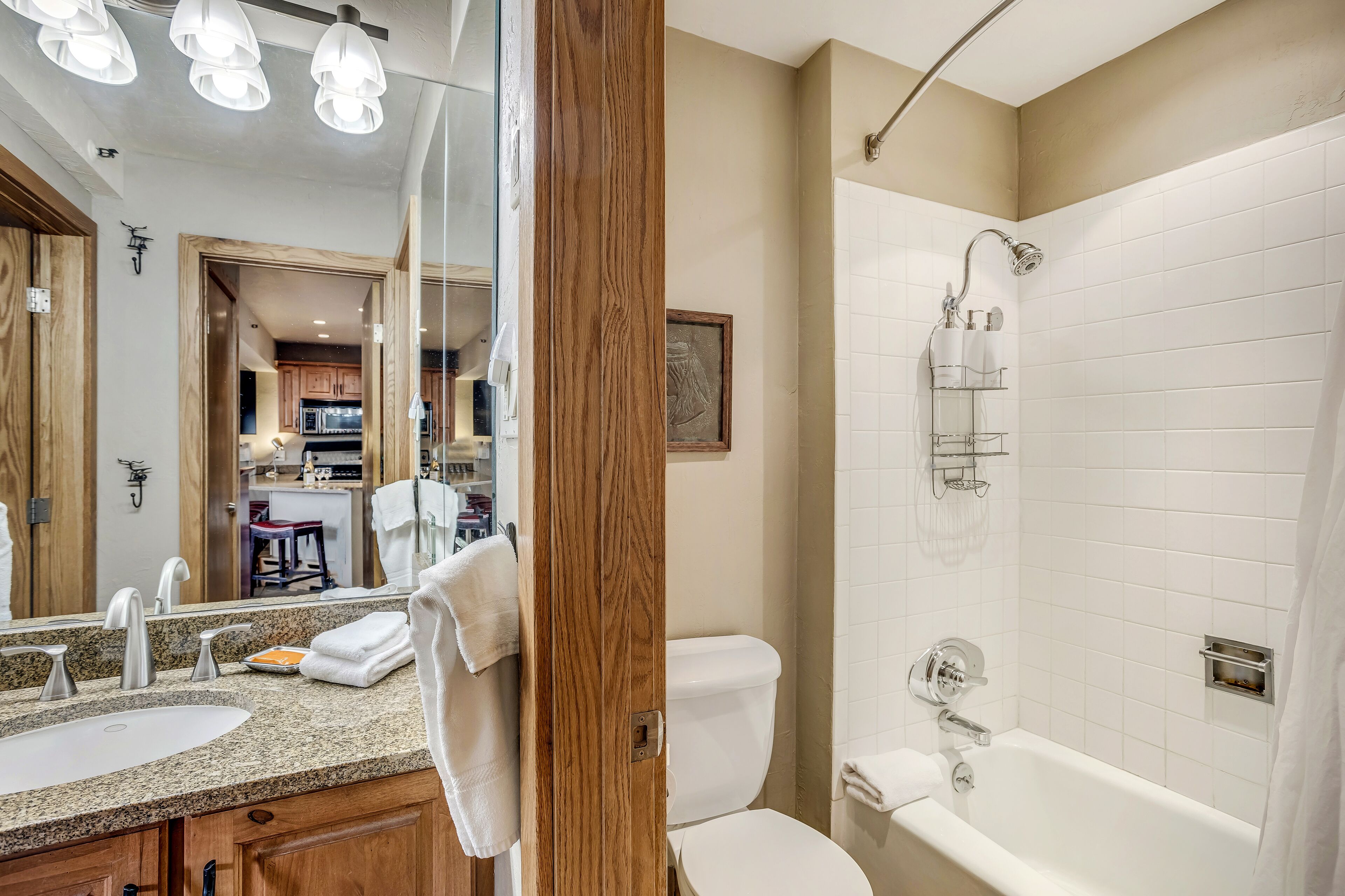 Laurelwood Condominiums Laurelwood Condominiums