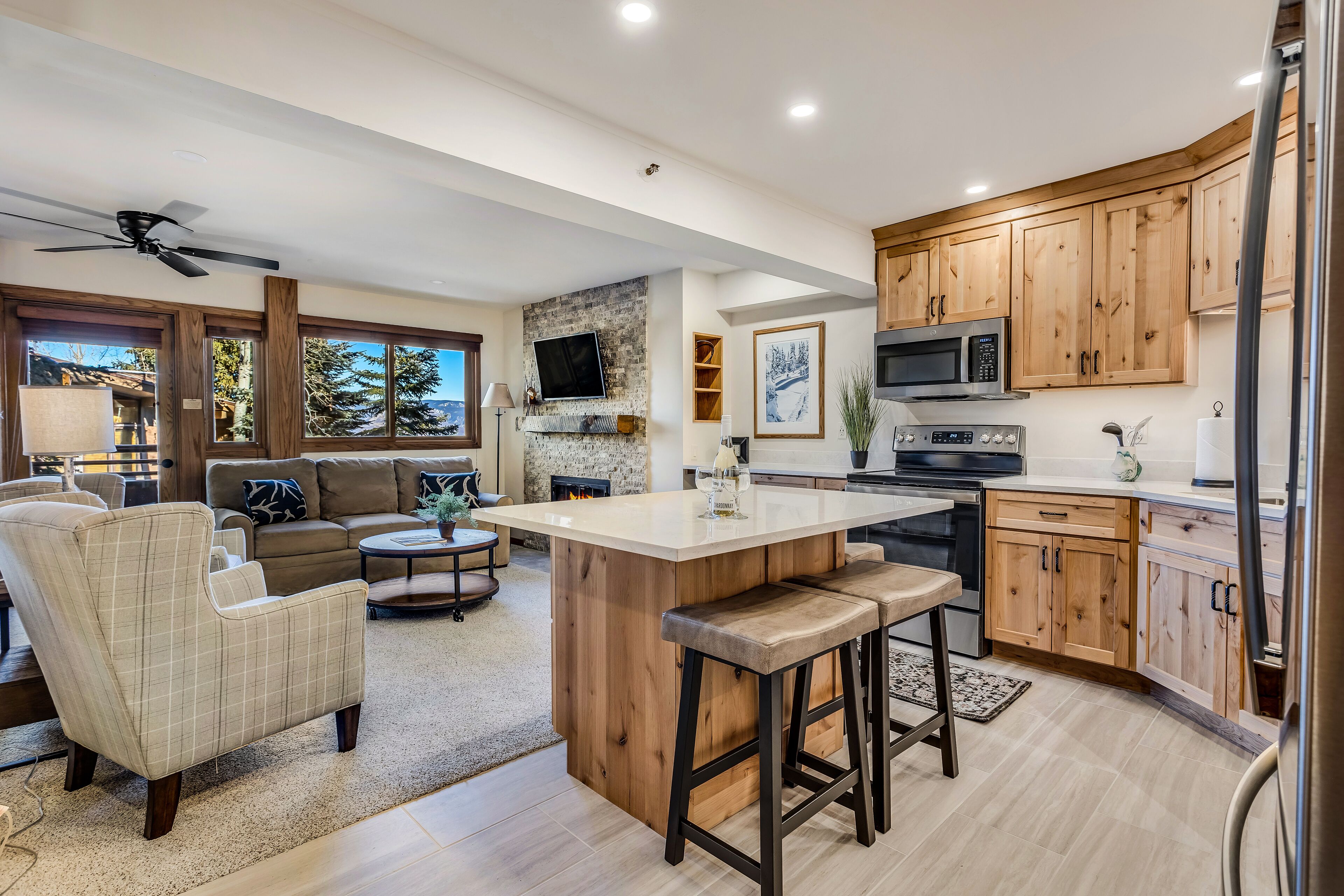 Laurelwood Condominiums Laurelwood Condominiums