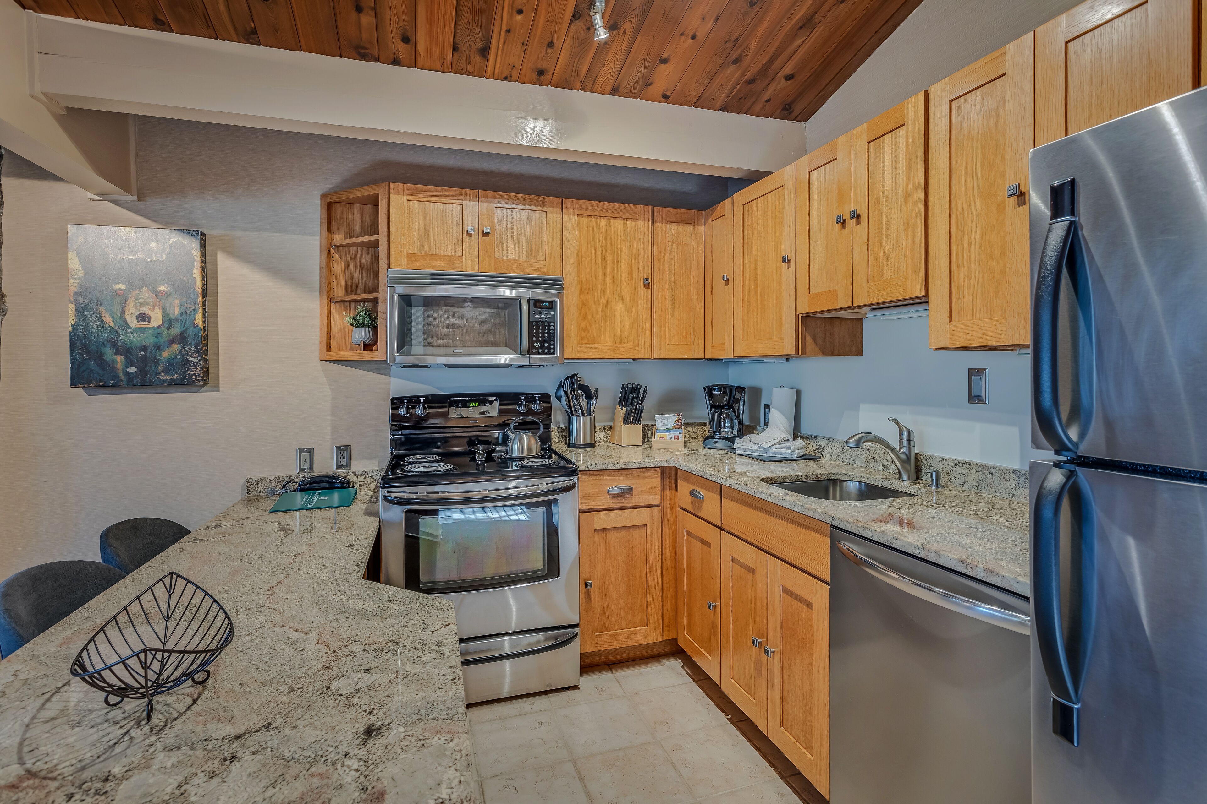 Laurelwood Condominiums Laurelwood Condominiums