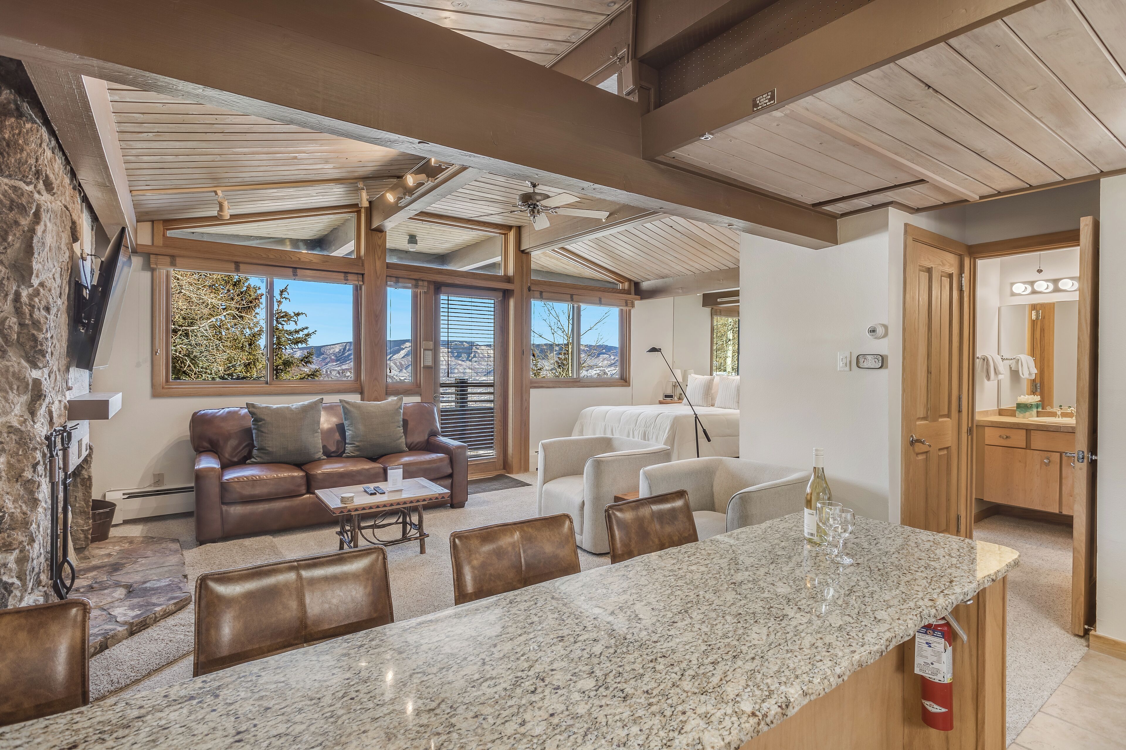 Laurelwood Condominiums Laurelwood Condominiums