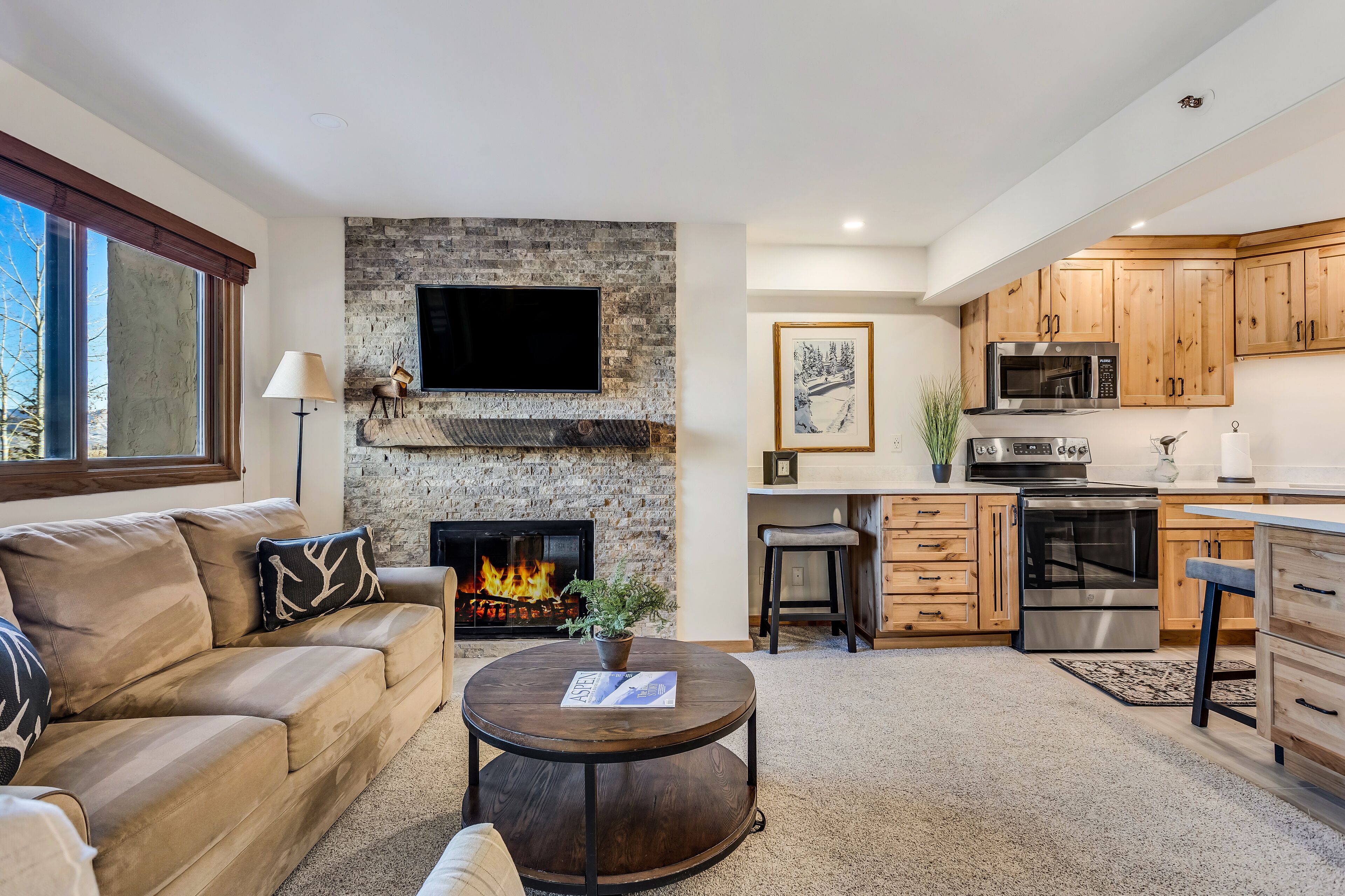 Laurelwood Condominiums Laurelwood Condominiums