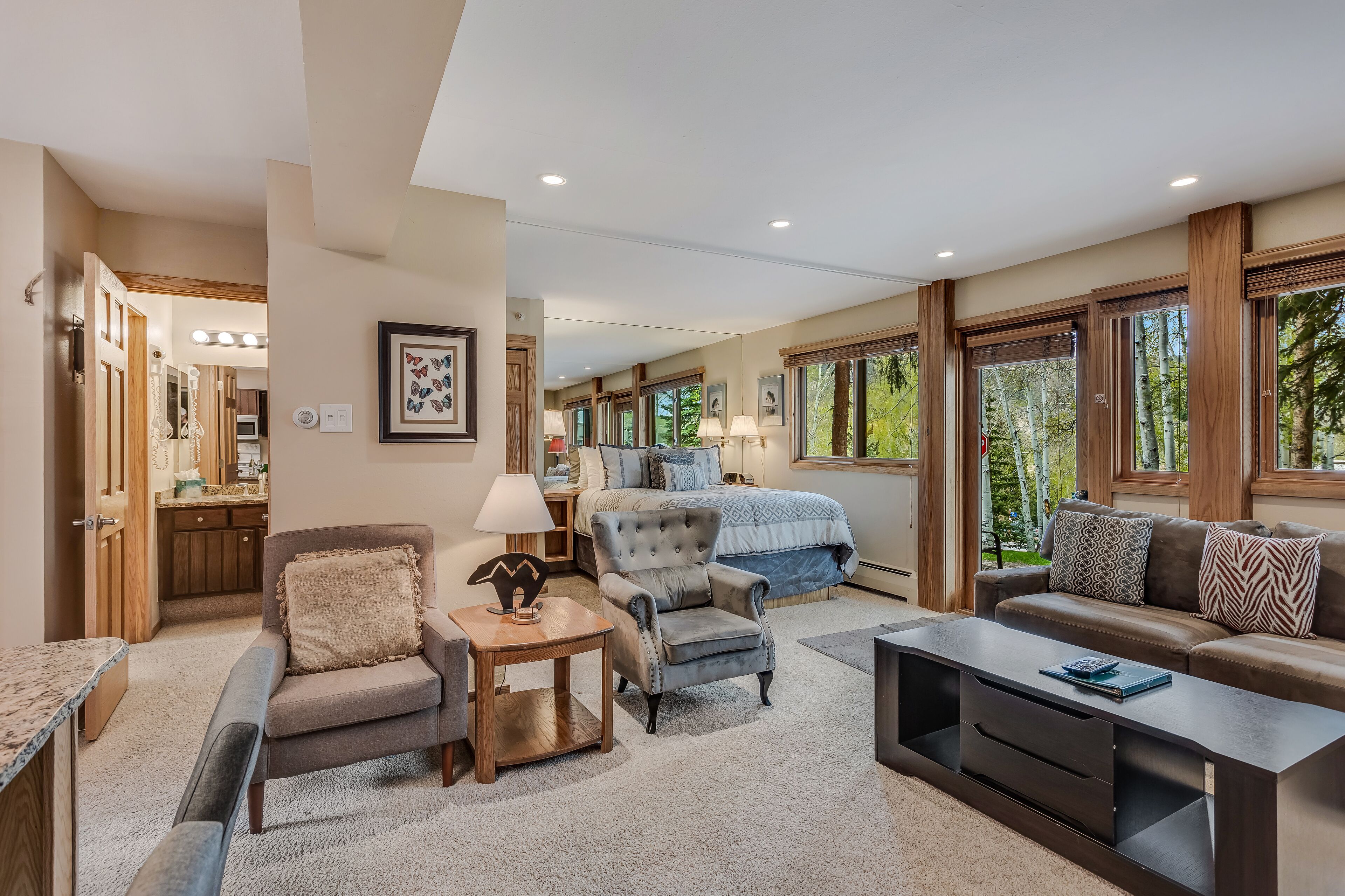 Laurelwood Condominiums Laurelwood Condominiums