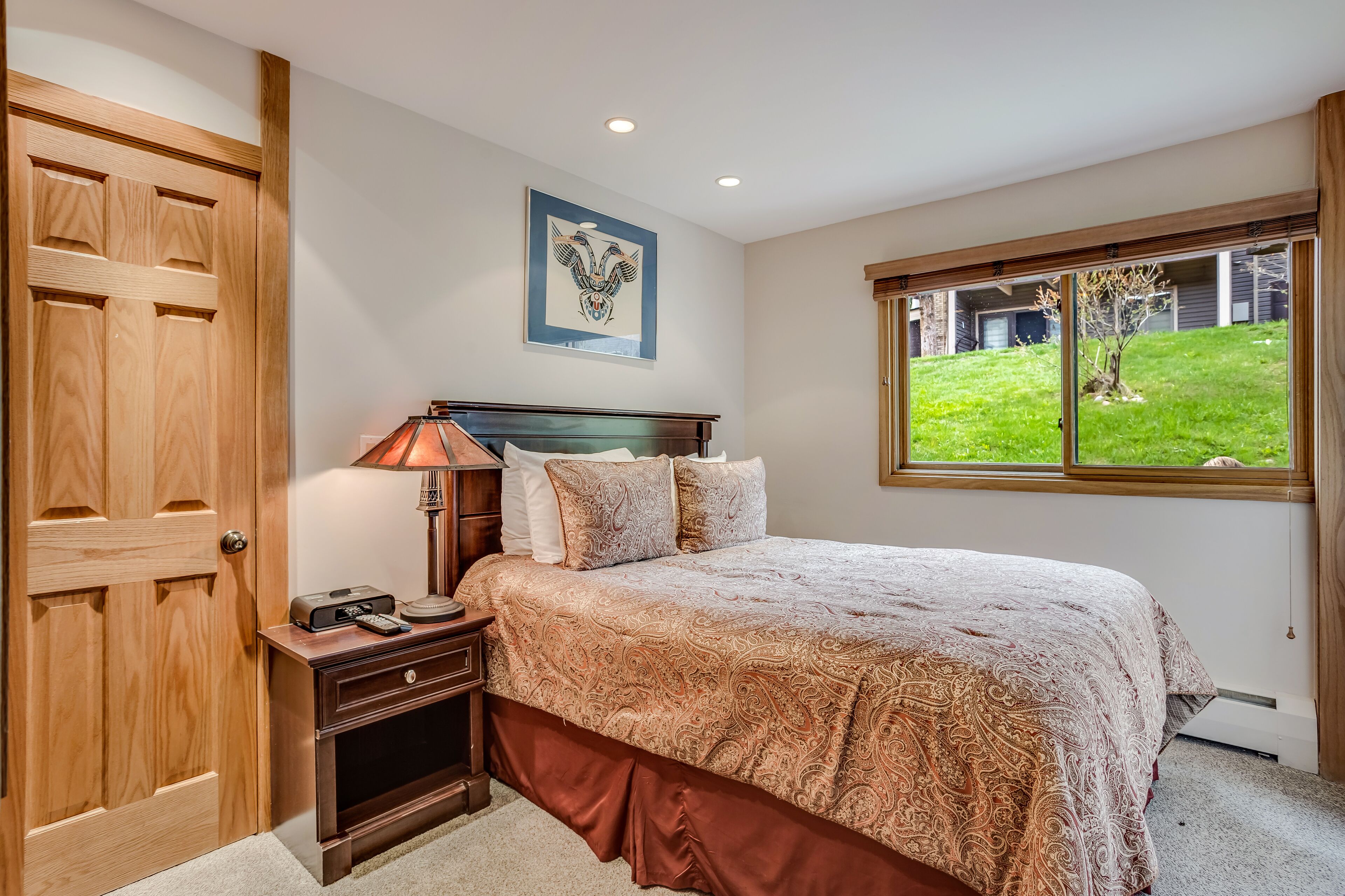 Laurelwood Condominiums Laurelwood Condominiums