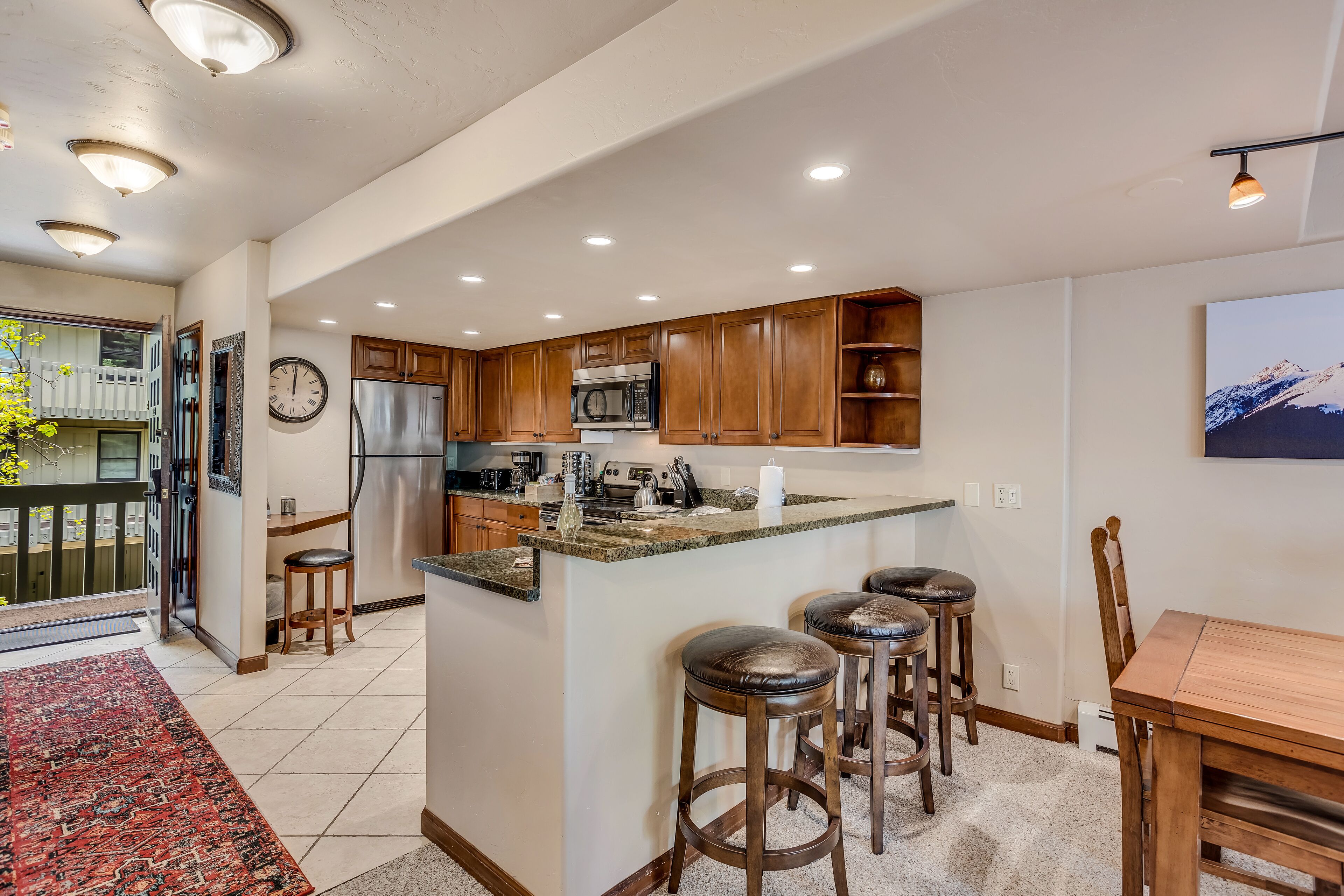 Laurelwood Condominiums Laurelwood Condominiums
