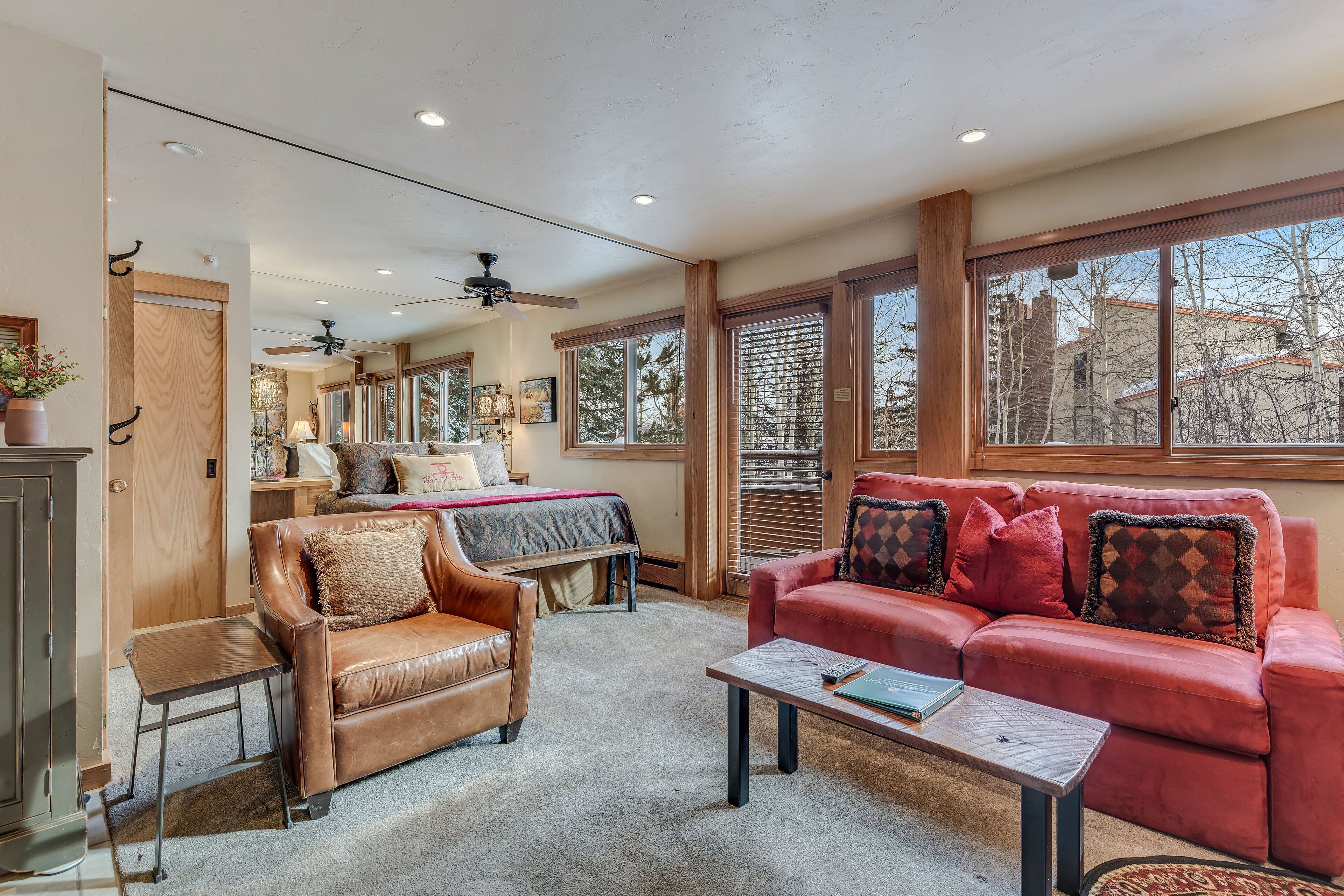 Laurelwood Condominiums Laurelwood Condominiums