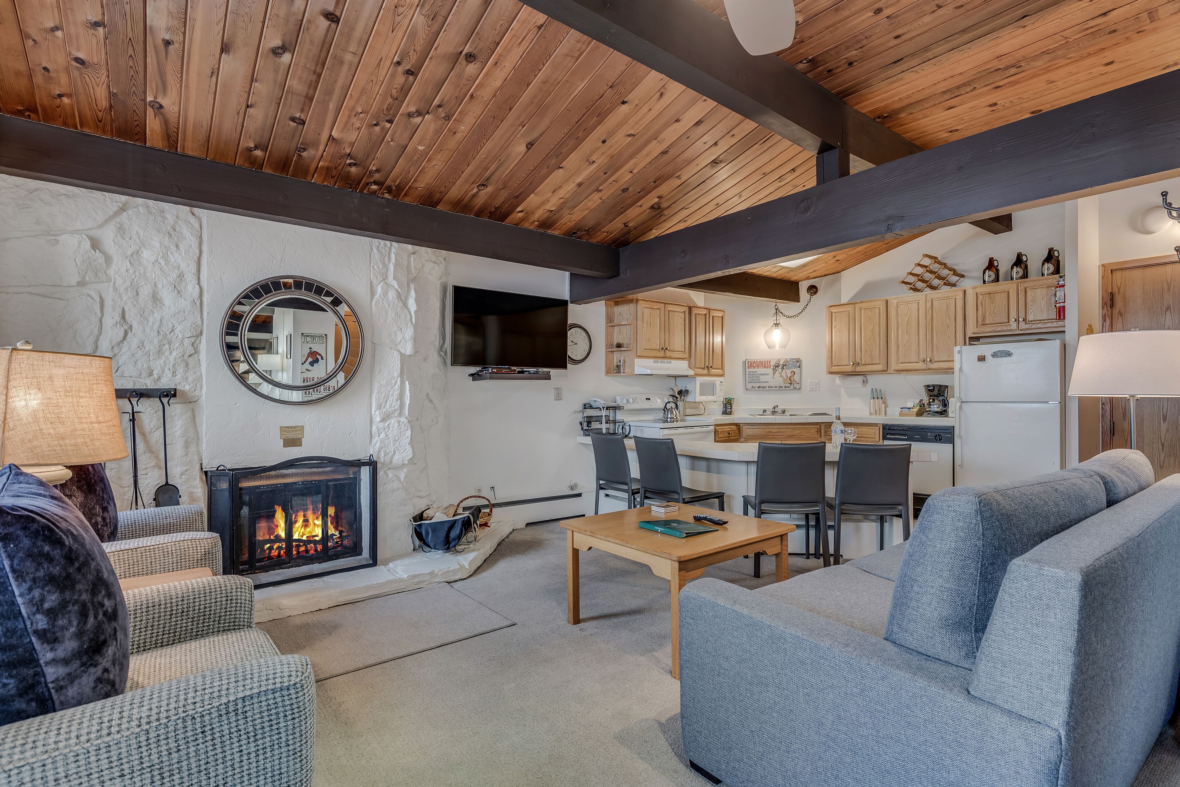 Laurelwood Condominiums Laurelwood Condominiums