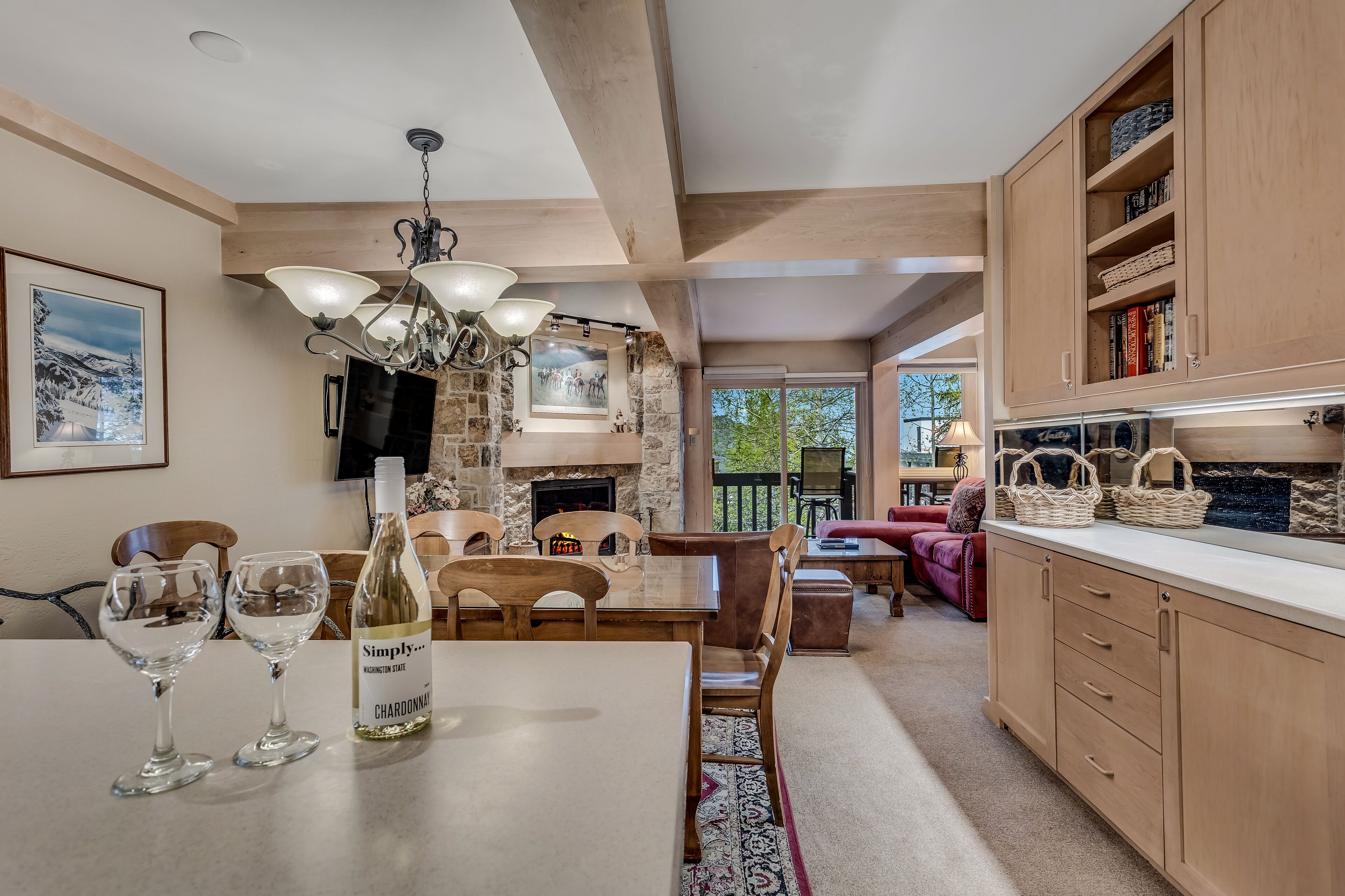 Laurelwood Condominiums Laurelwood Condominiums