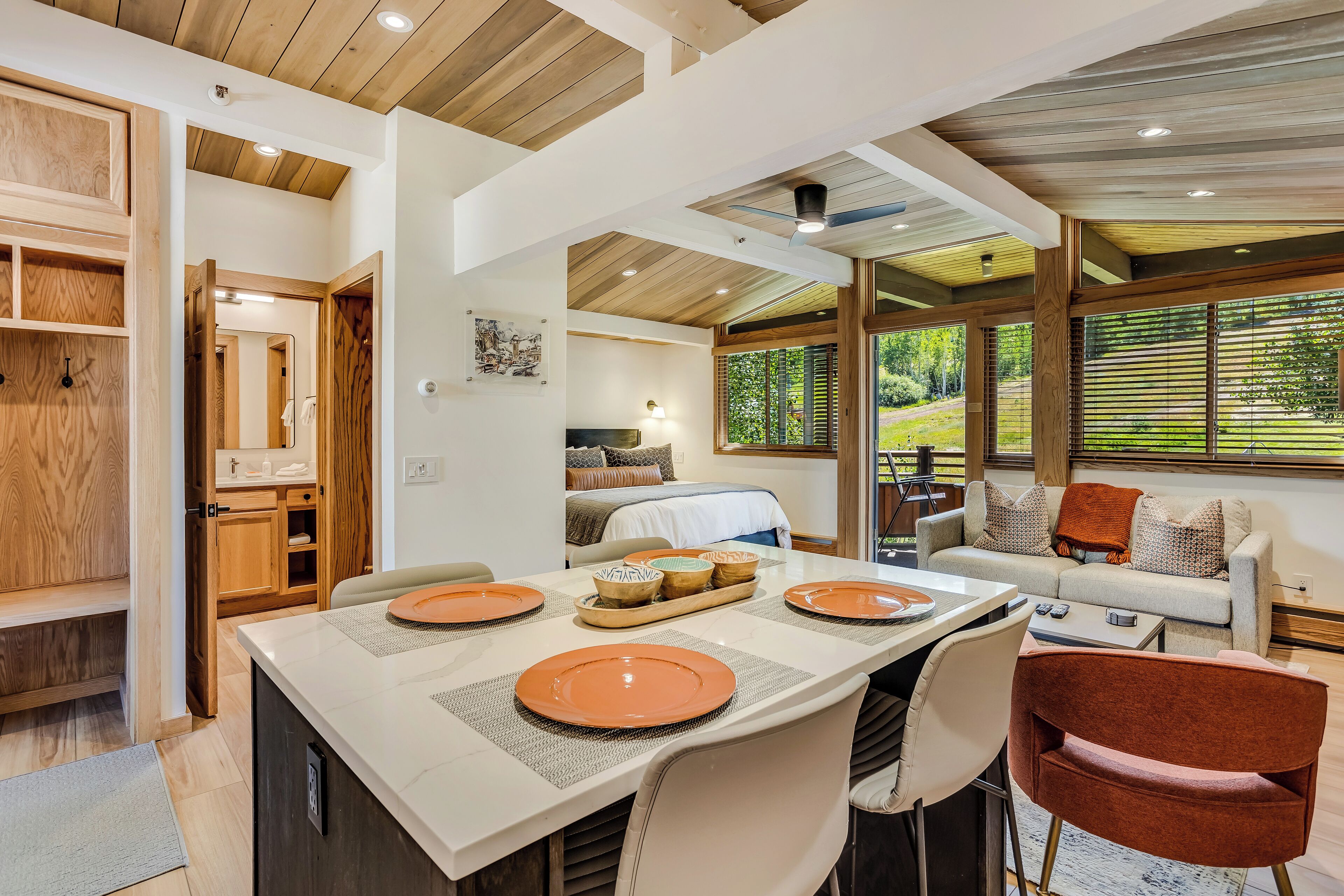 Laurelwood Condominiums Laurelwood Condominiums