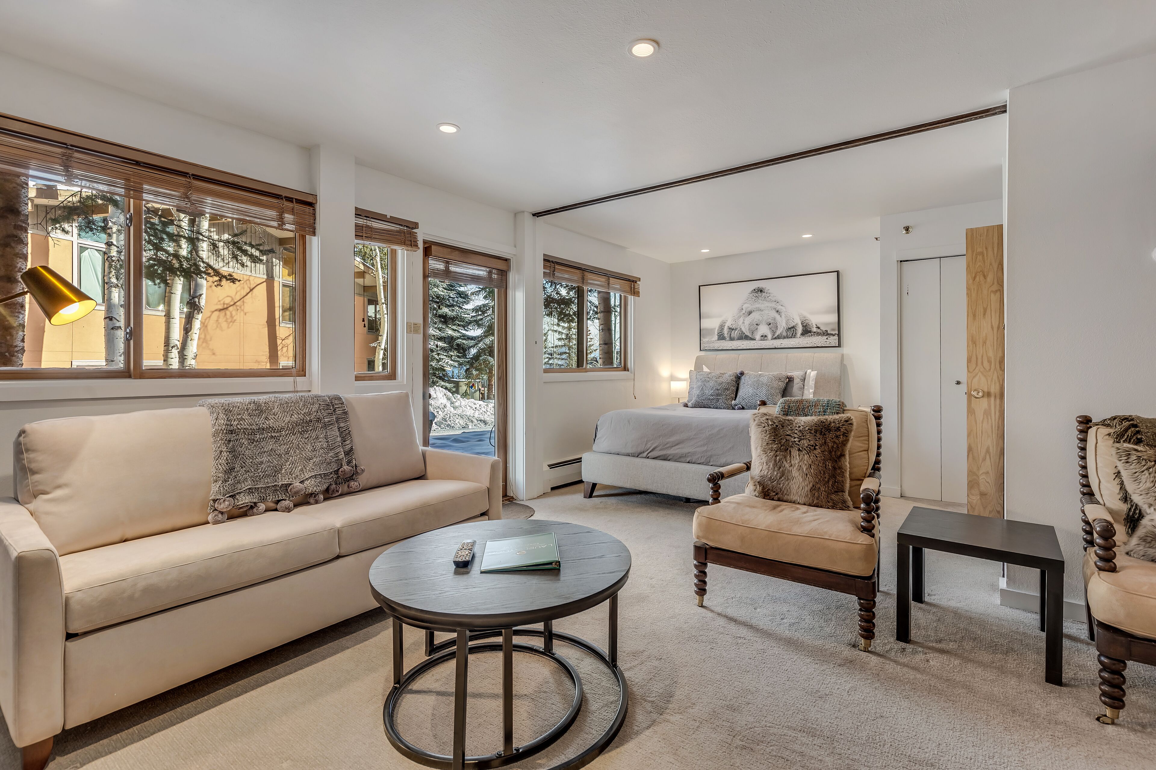 Laurelwood Condominiums Laurelwood Condominiums