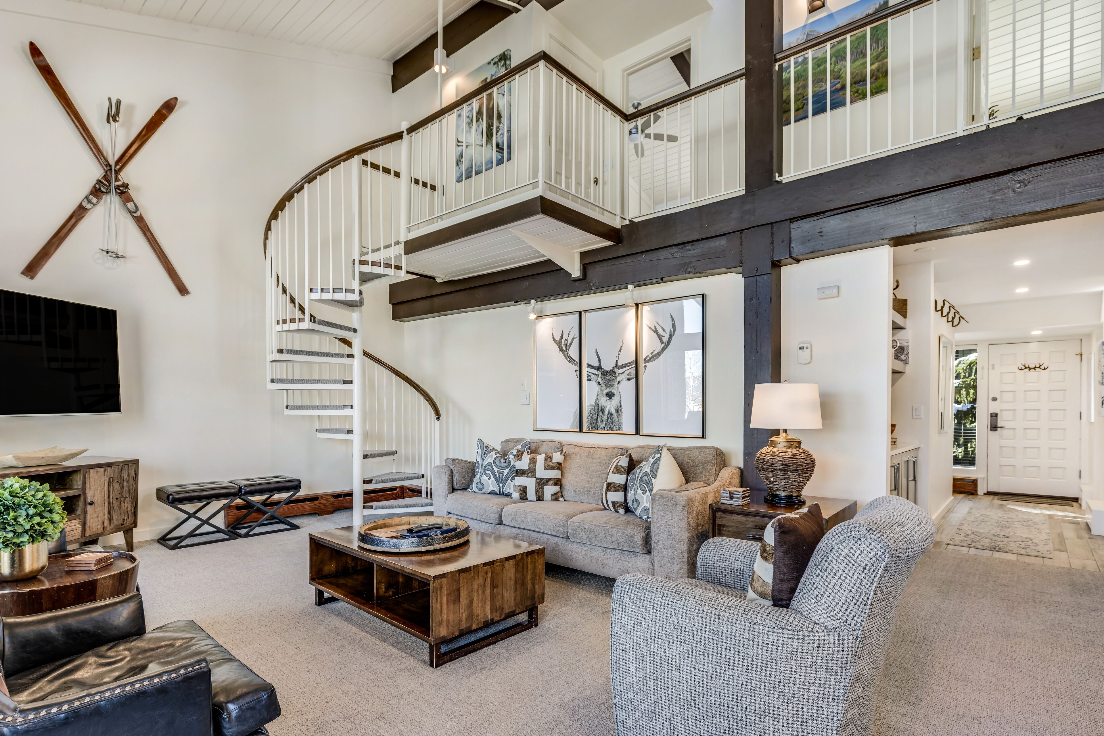 Laurelwood Condominiums Laurelwood Condominiums