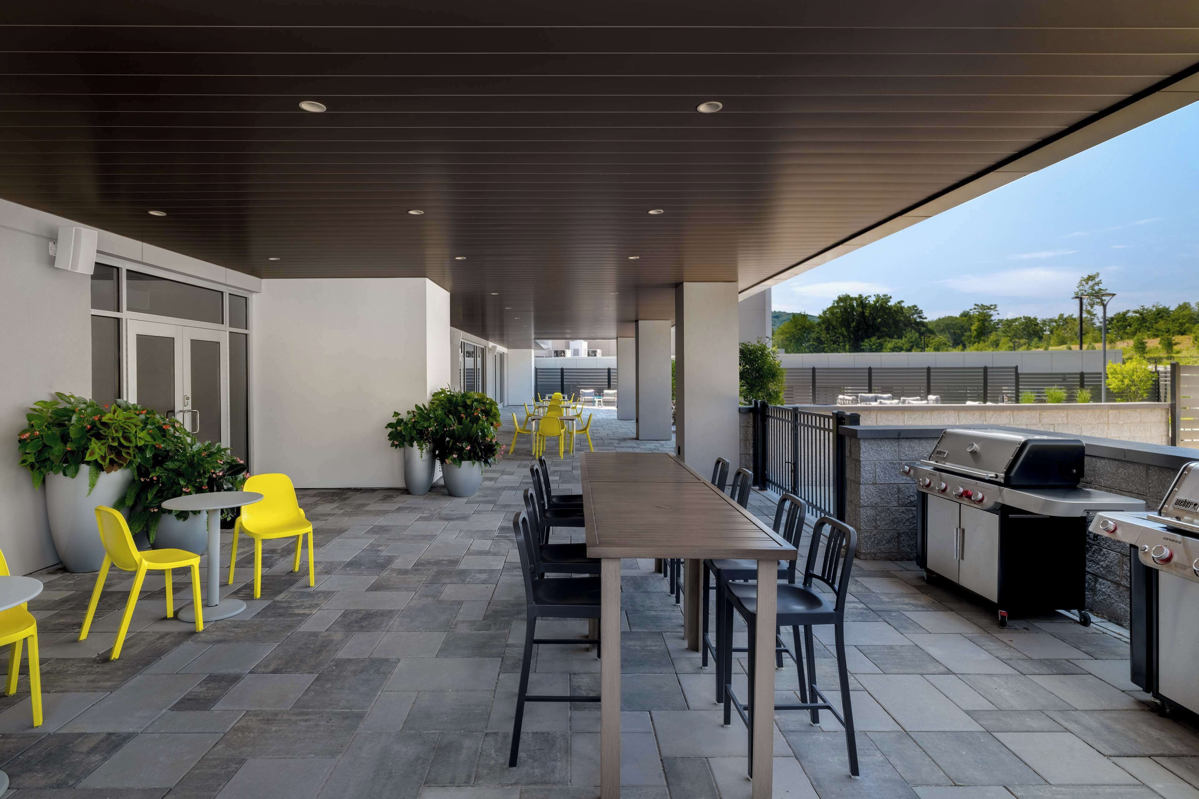 Home2 Suites by Hilton Bristol Home2 Suites by Hilton Bristol