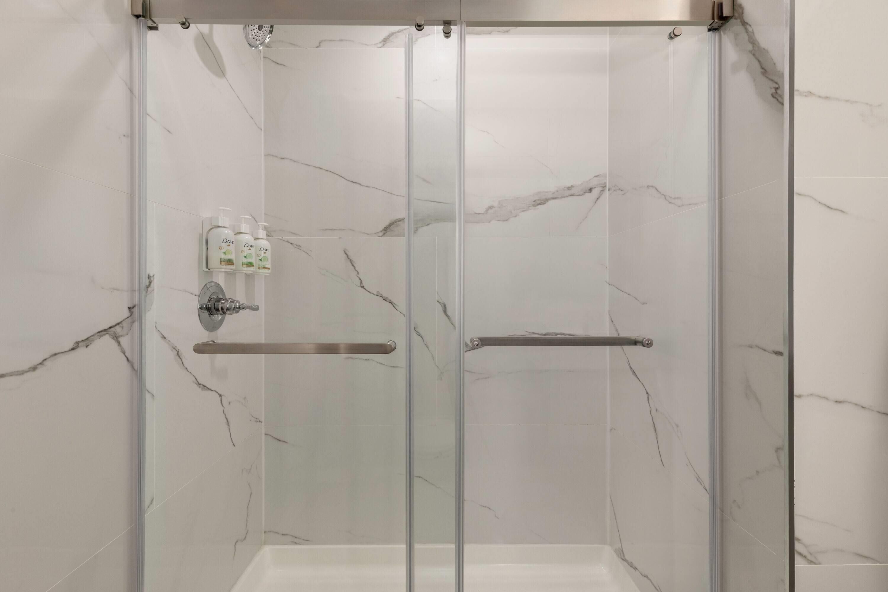 Ramada by Wyndham Brooklyn Empire Blvd Ramada by Wyndham Brooklyn Empire Blvd