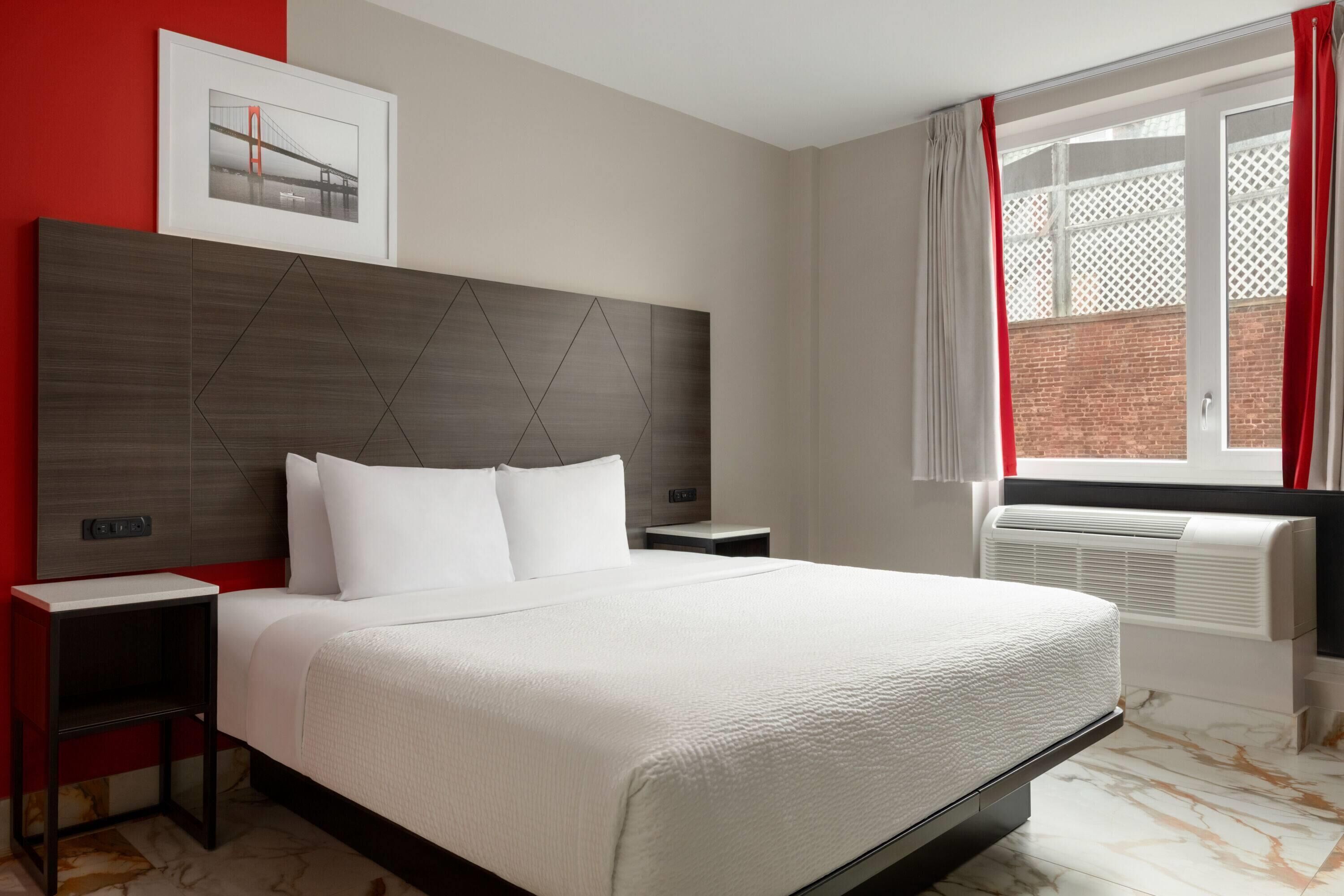 Ramada by Wyndham Brooklyn Empire Blvd Ramada by Wyndham Brooklyn Empire Blvd