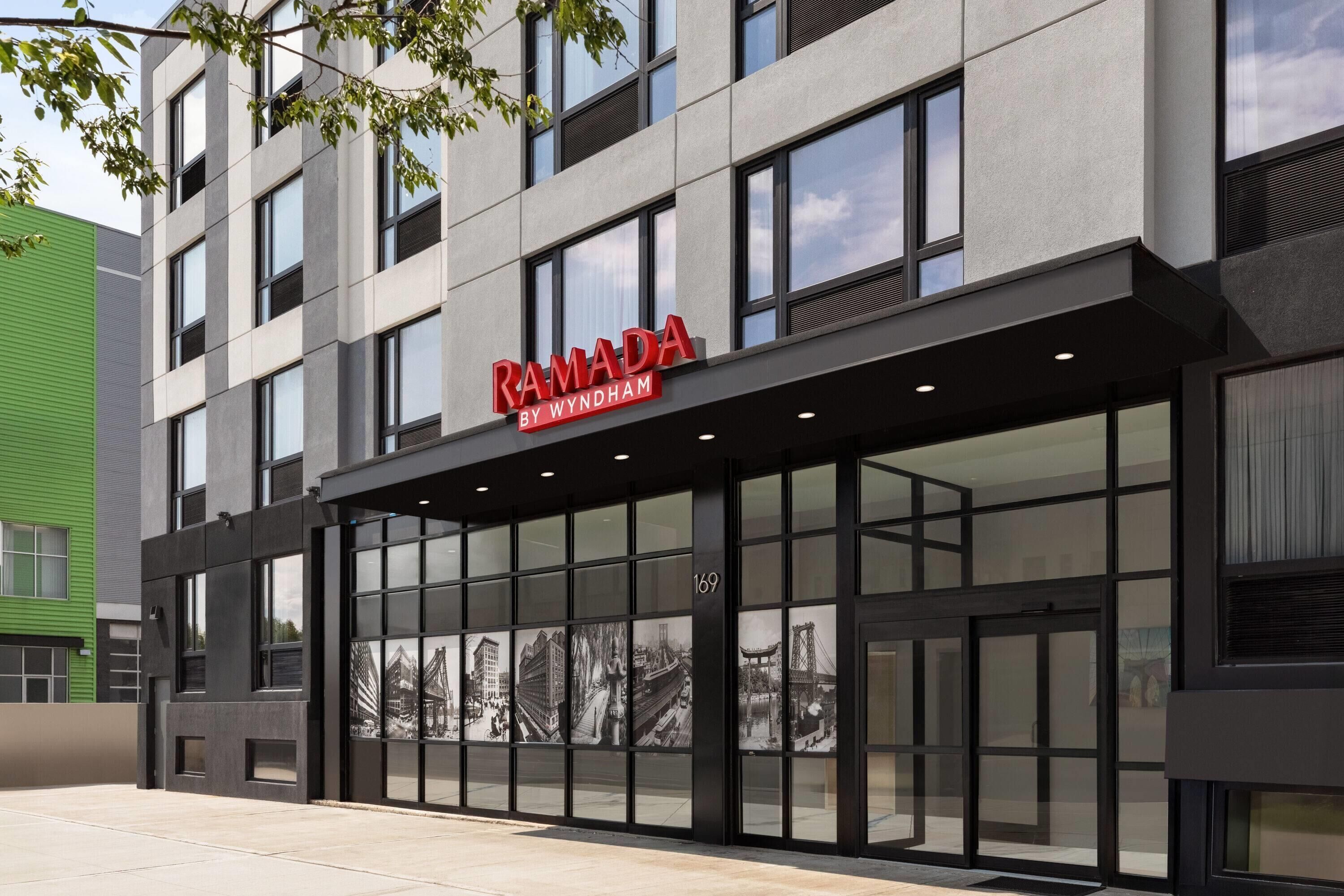 Ramada by Wyndham Brooklyn Empire Blvd Ramada by Wyndham Brooklyn Empire Blvd
