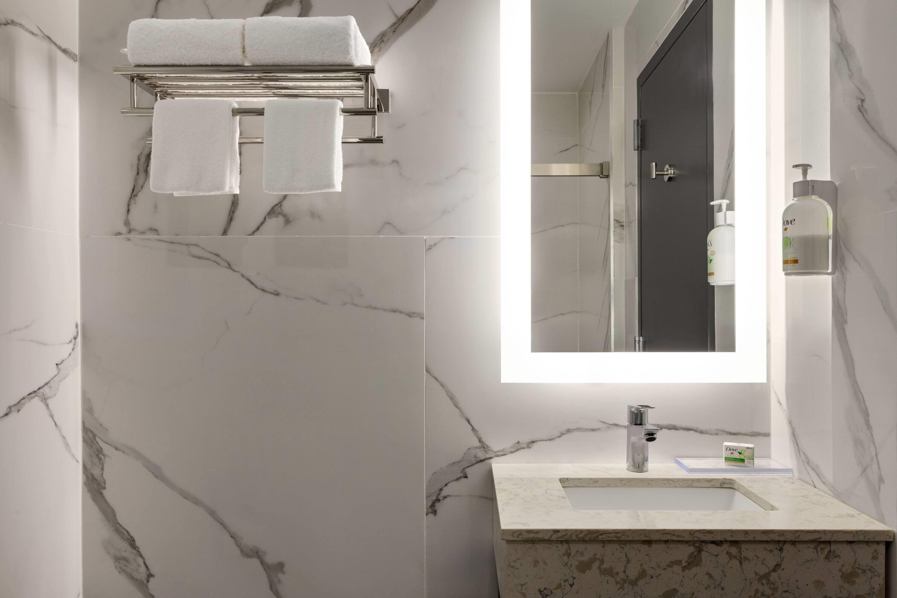 Ramada by Wyndham Brooklyn Empire Blvd Ramada by Wyndham Brooklyn Empire Blvd